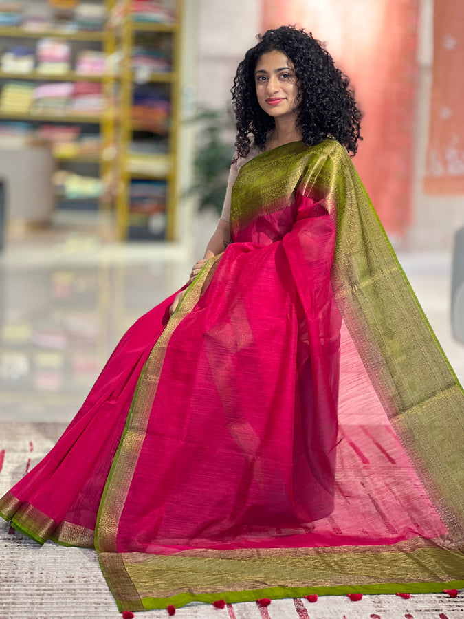 Banarasi Weaved Semi Geecha Saree | YNG471