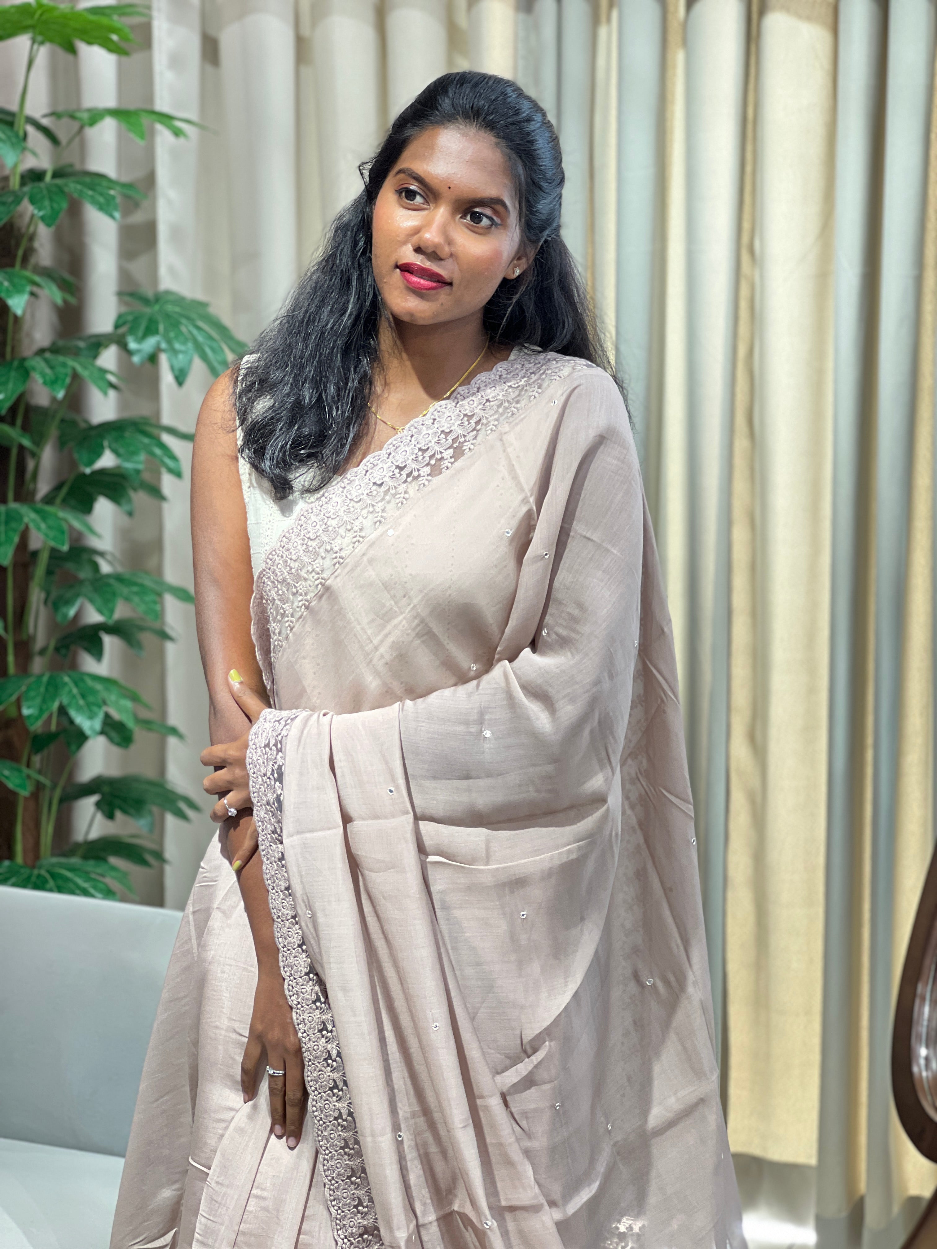 Mirror Work With Lace Detailed Viscose Organza Saree | BLD2129