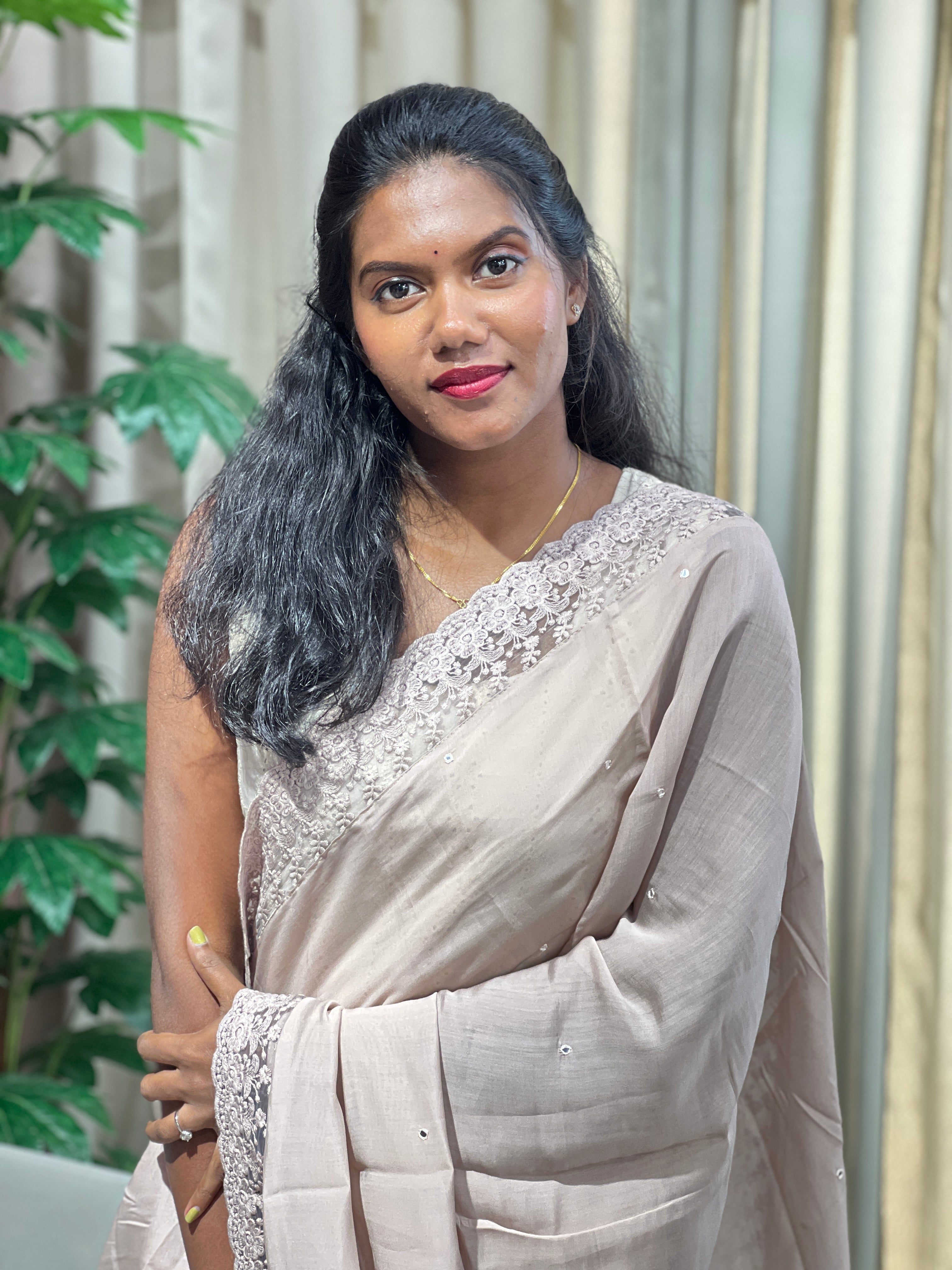 Mirror Work With Lace Detailed Viscose Organza Saree | BLD2129