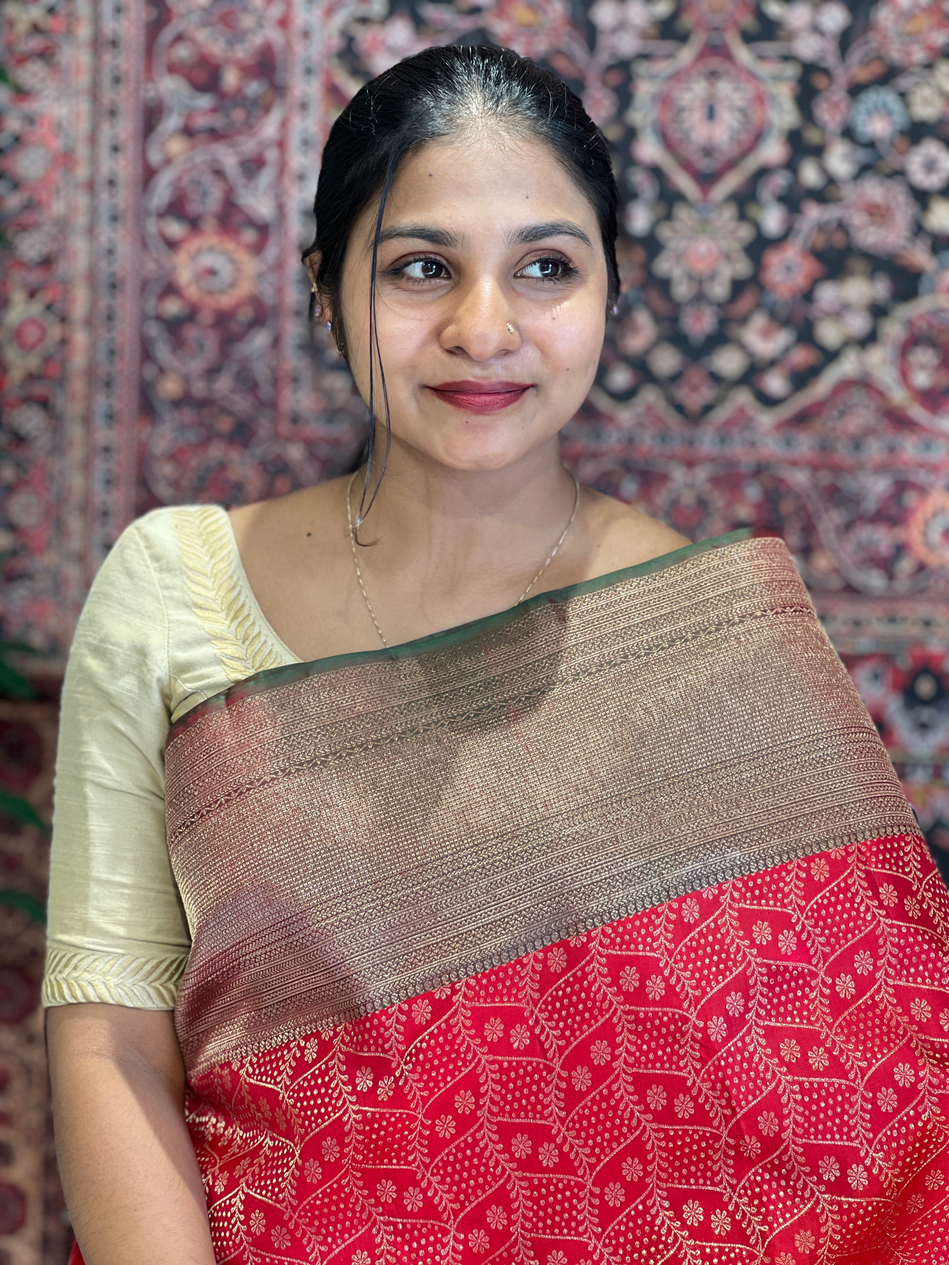 Floral Pattern Kanchipuram Saree | OM260