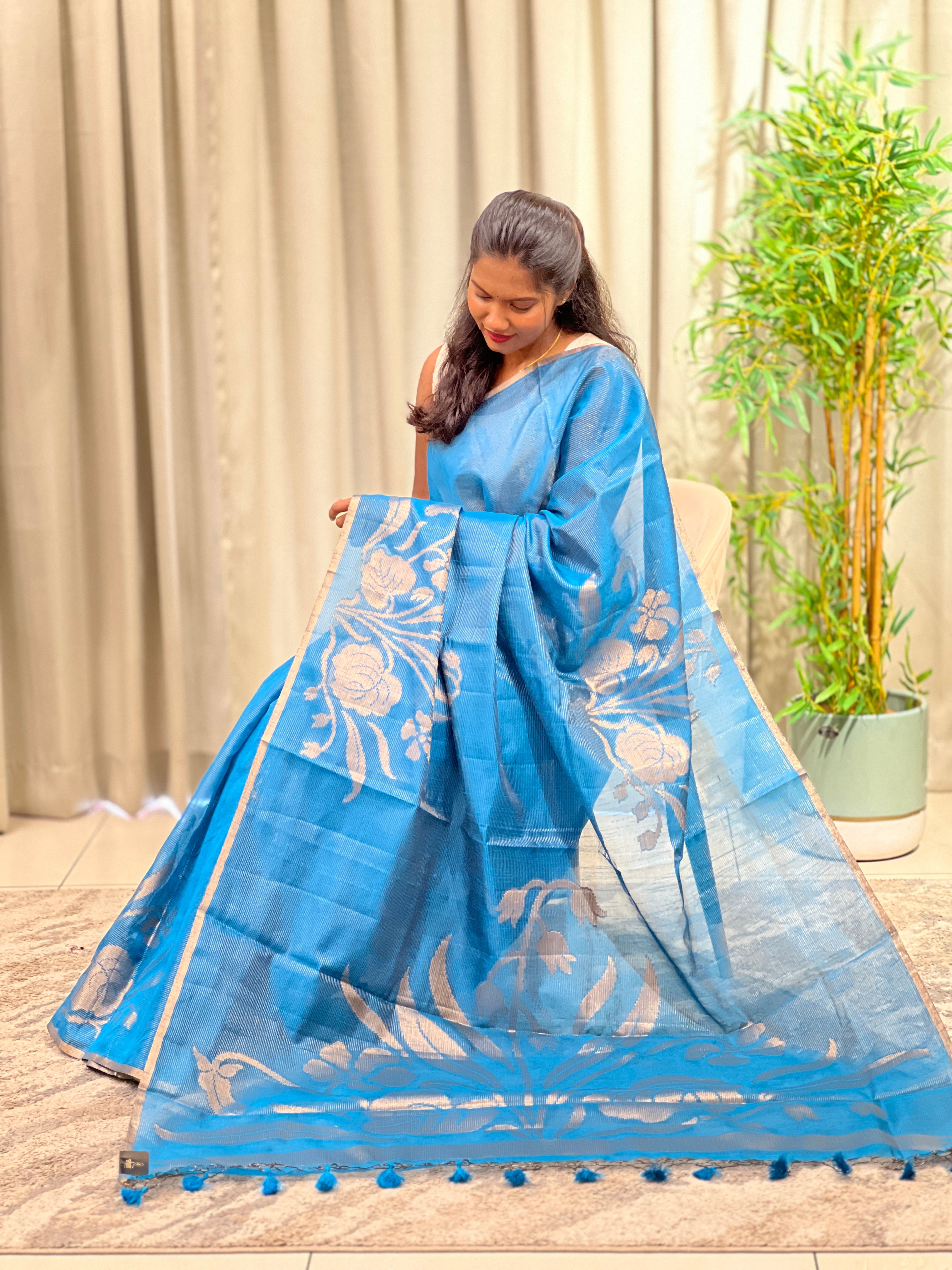 Floral Pattern Cotton Silk Saree | YNG1672