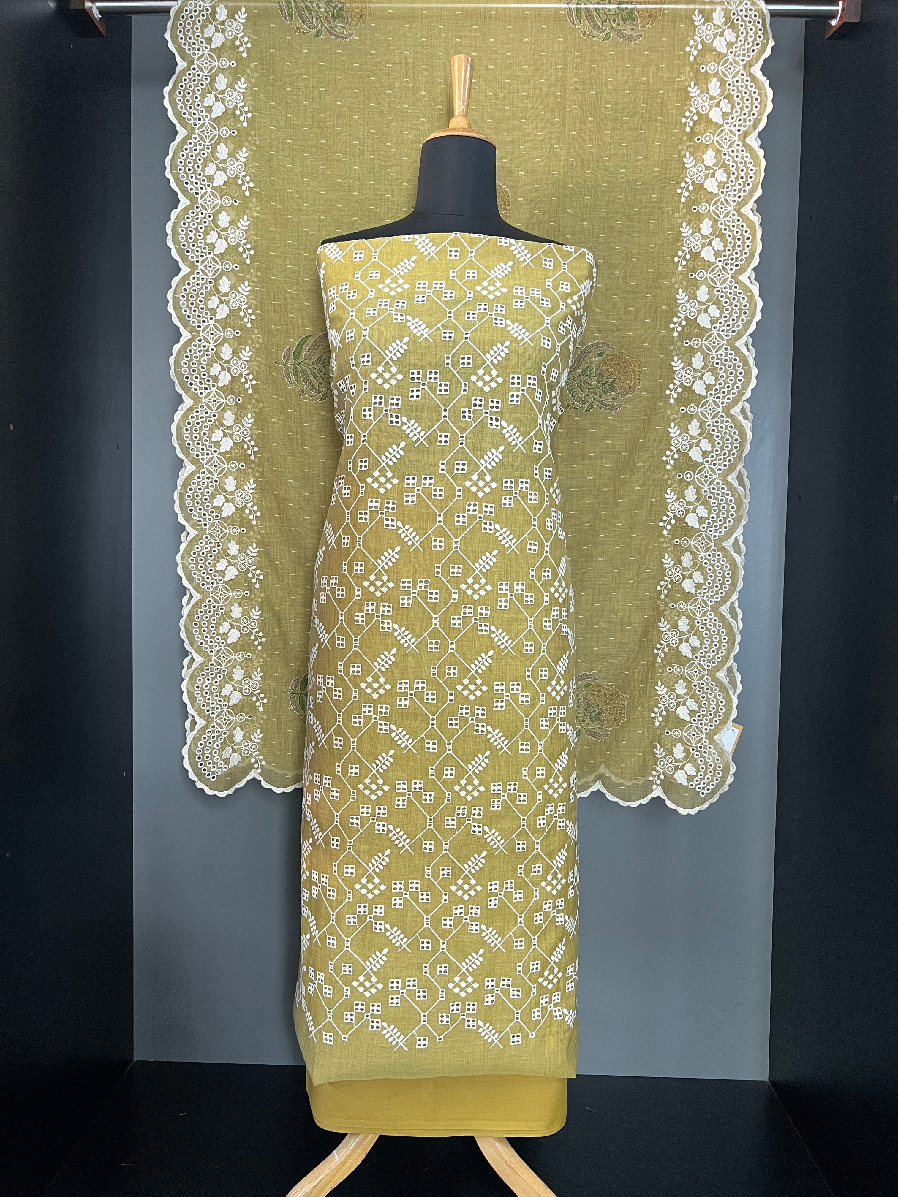 Machine Embroidery Detailed Chanderi Salwar Set | HE266