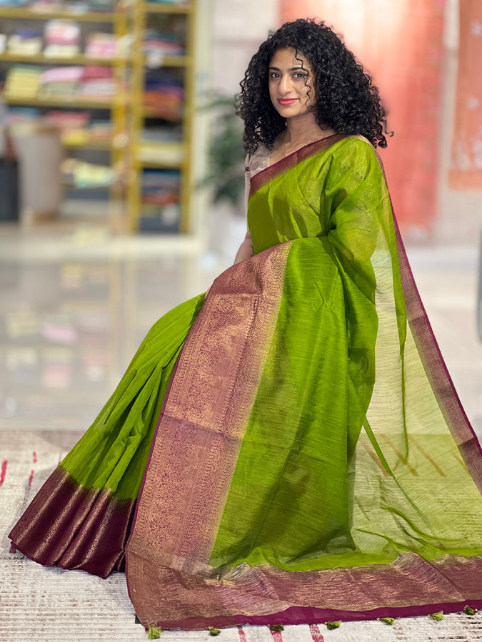 Banarasi Weaved Semi Geecha Saree | YNG468