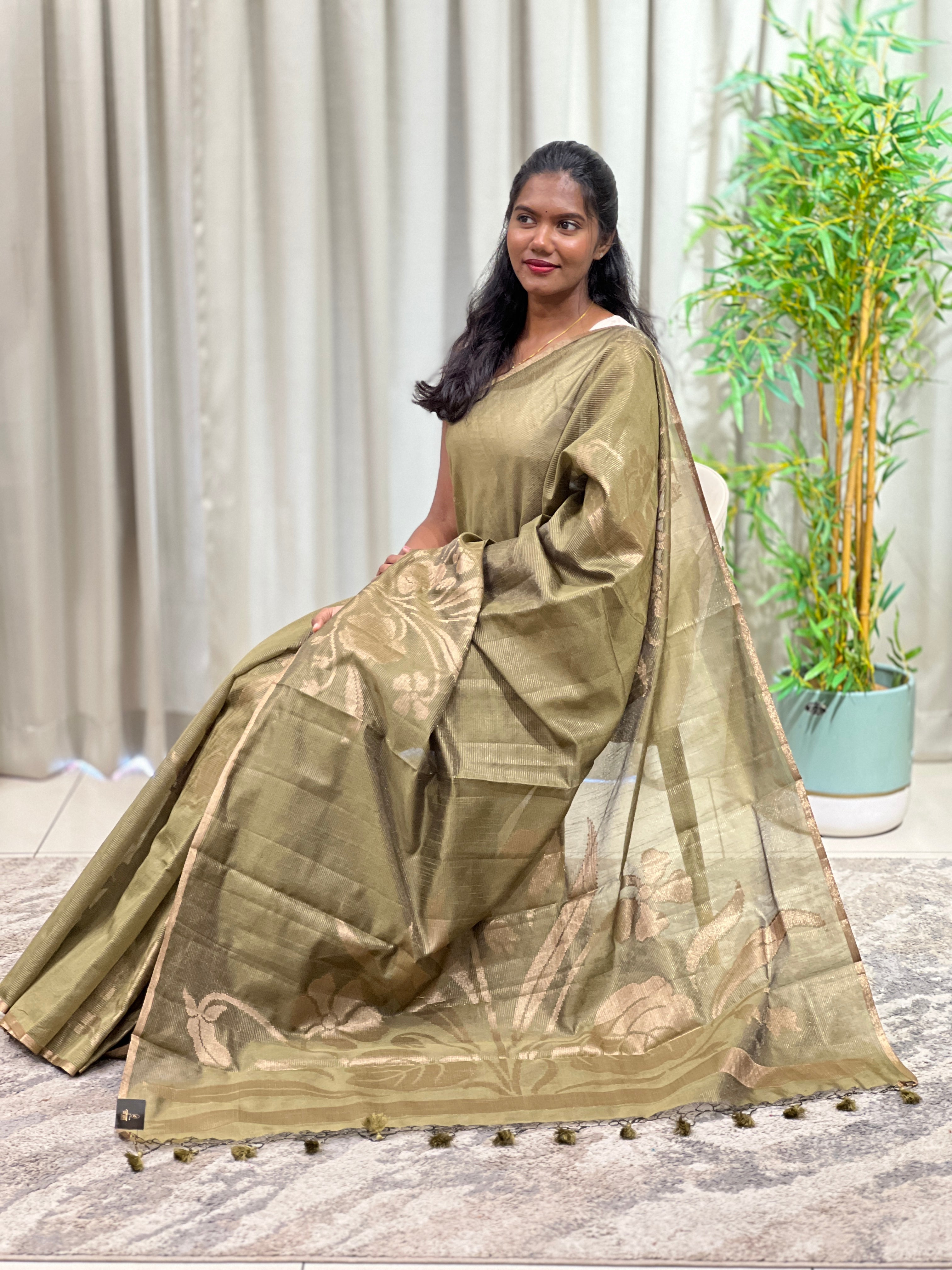 Floral Pattern Cotton Silk Saree | YNG1671