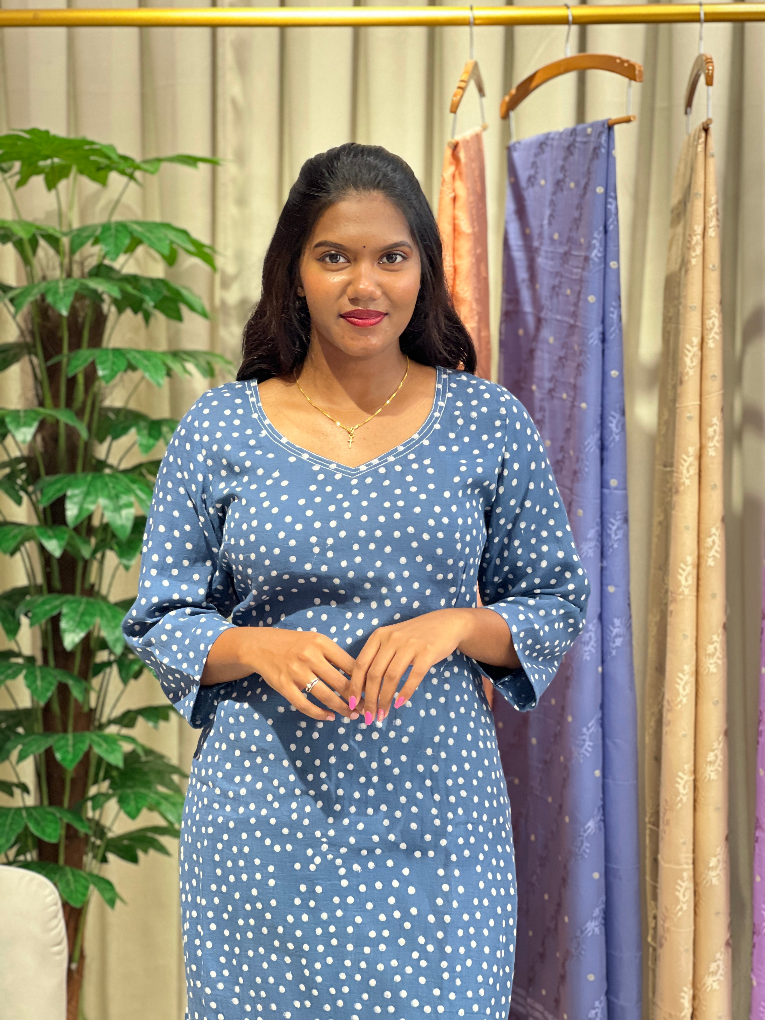 Polka Dot Printed Pattern Kurta Set | DNT1203