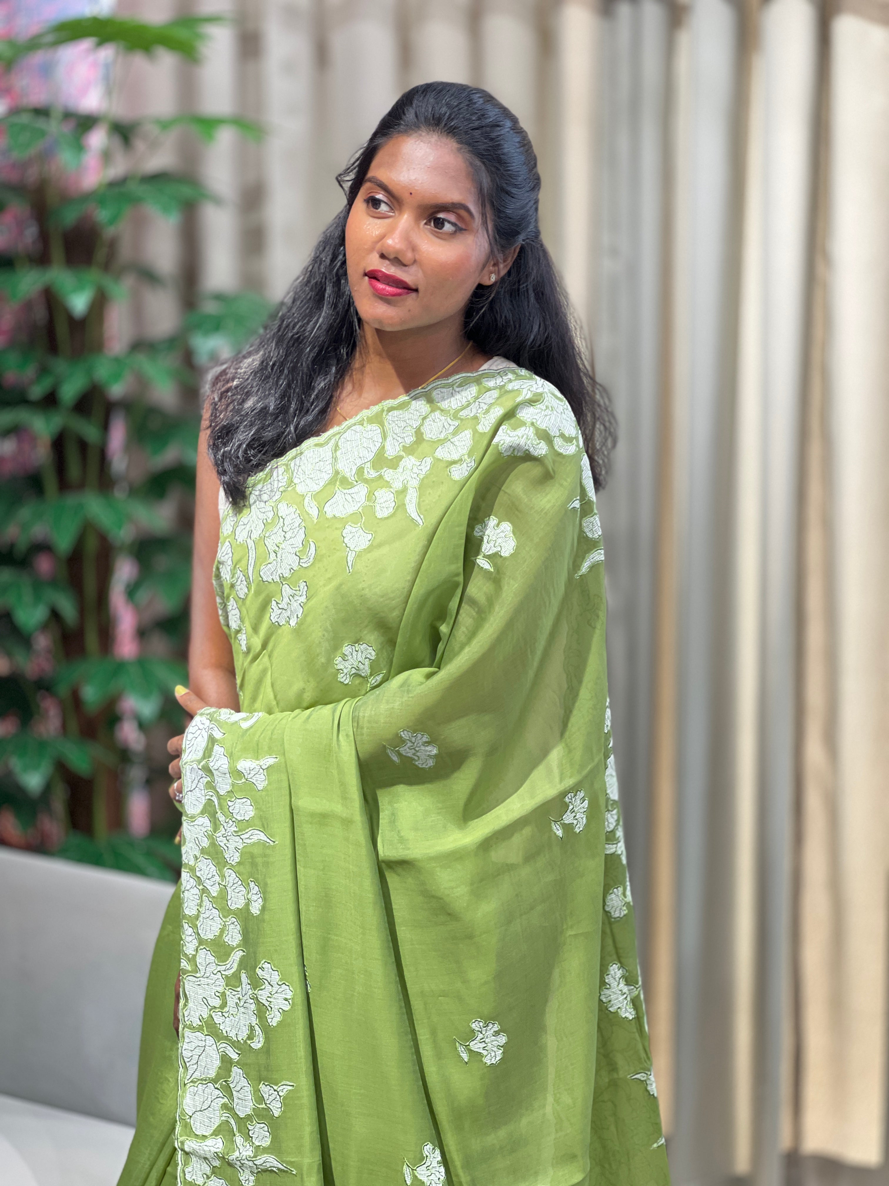 Applique Work Detailed Mul Chanderi Saree | BLD2125