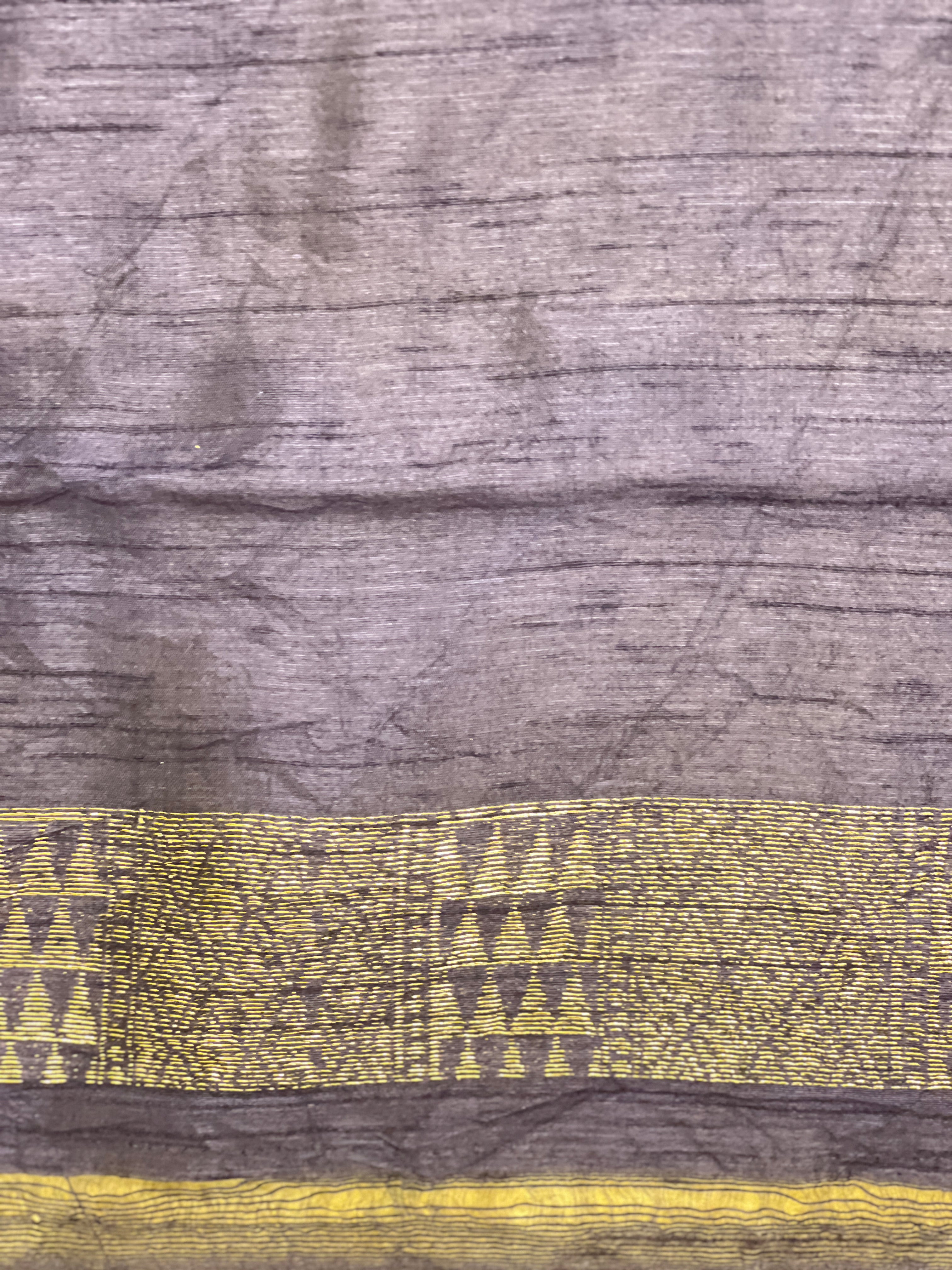 Floral pattern Semi Jute Saree | YNG1677