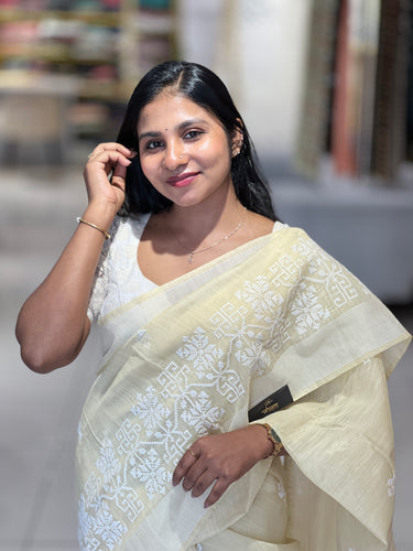 Cross Stitch Embroidery Detailed Cotton Saree | VDA194