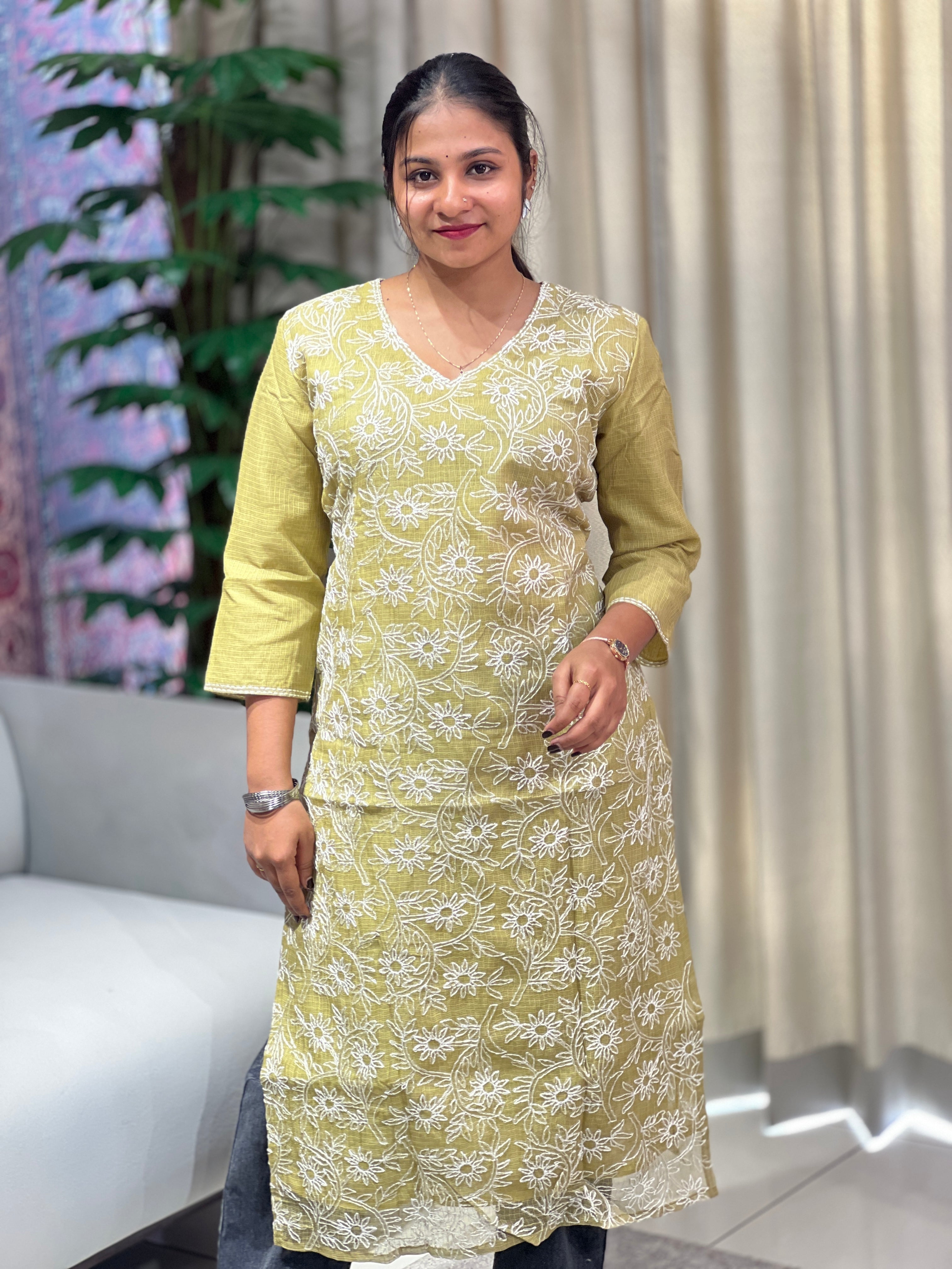 Floral Embroidery Kota Kurta | DNT968