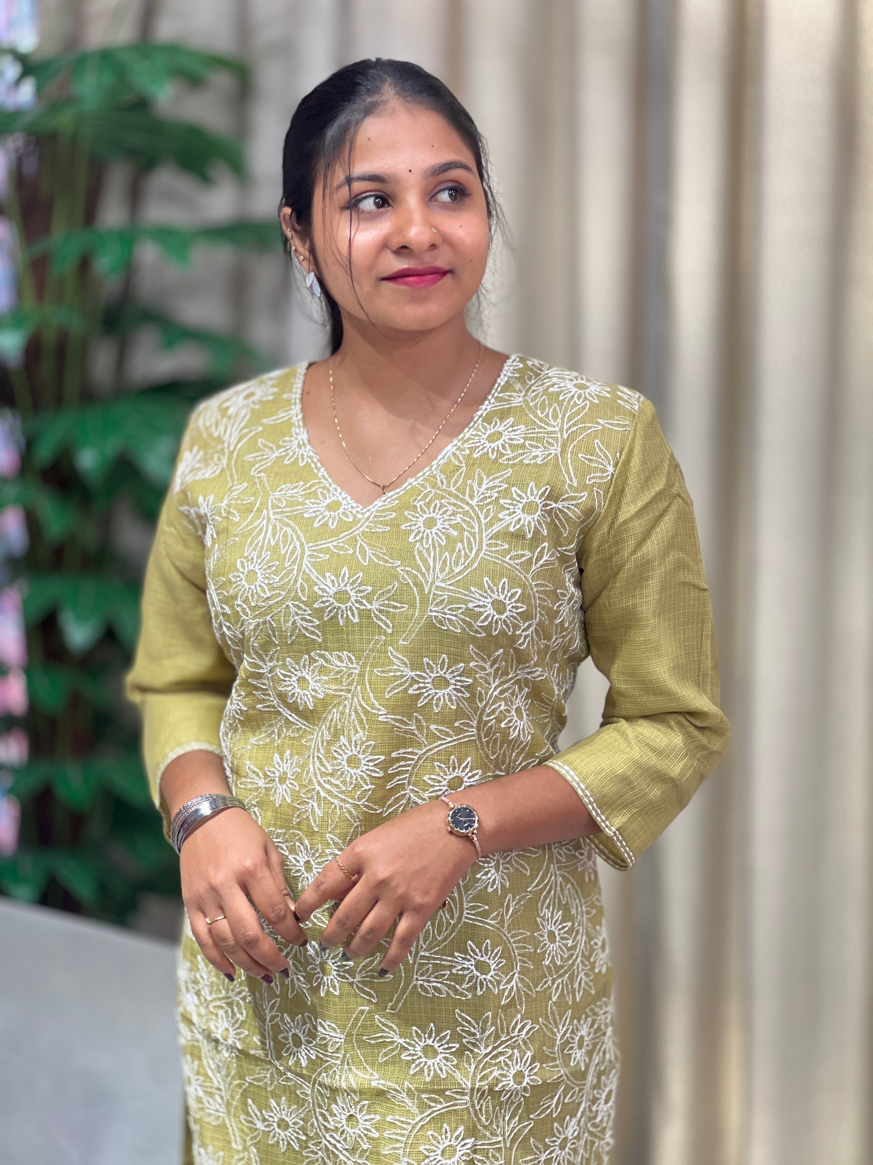 Floral Embroidery Kota Kurta | DNT968