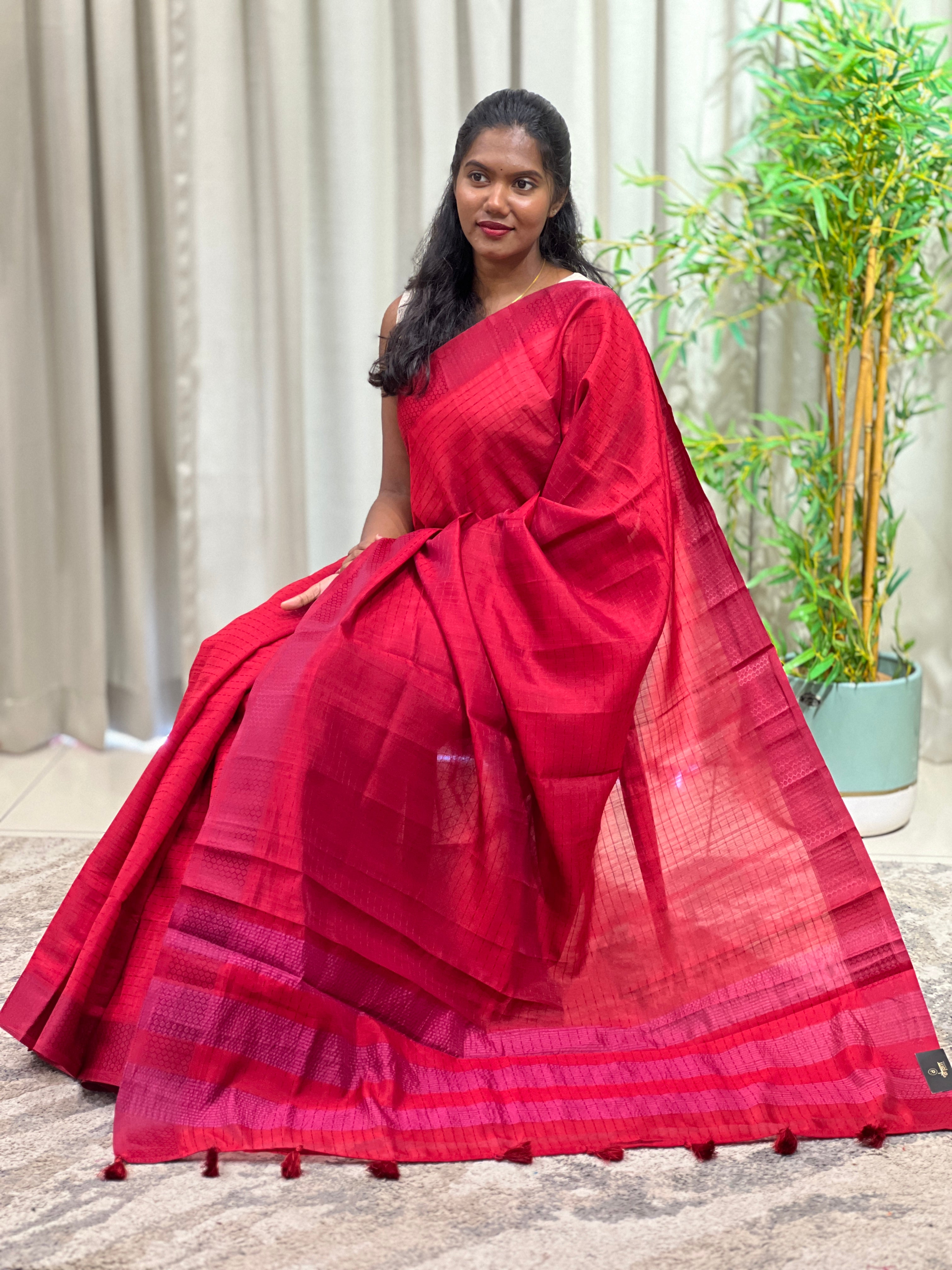 Line Weaved Pattern Semi Silk Saree | YNG1693