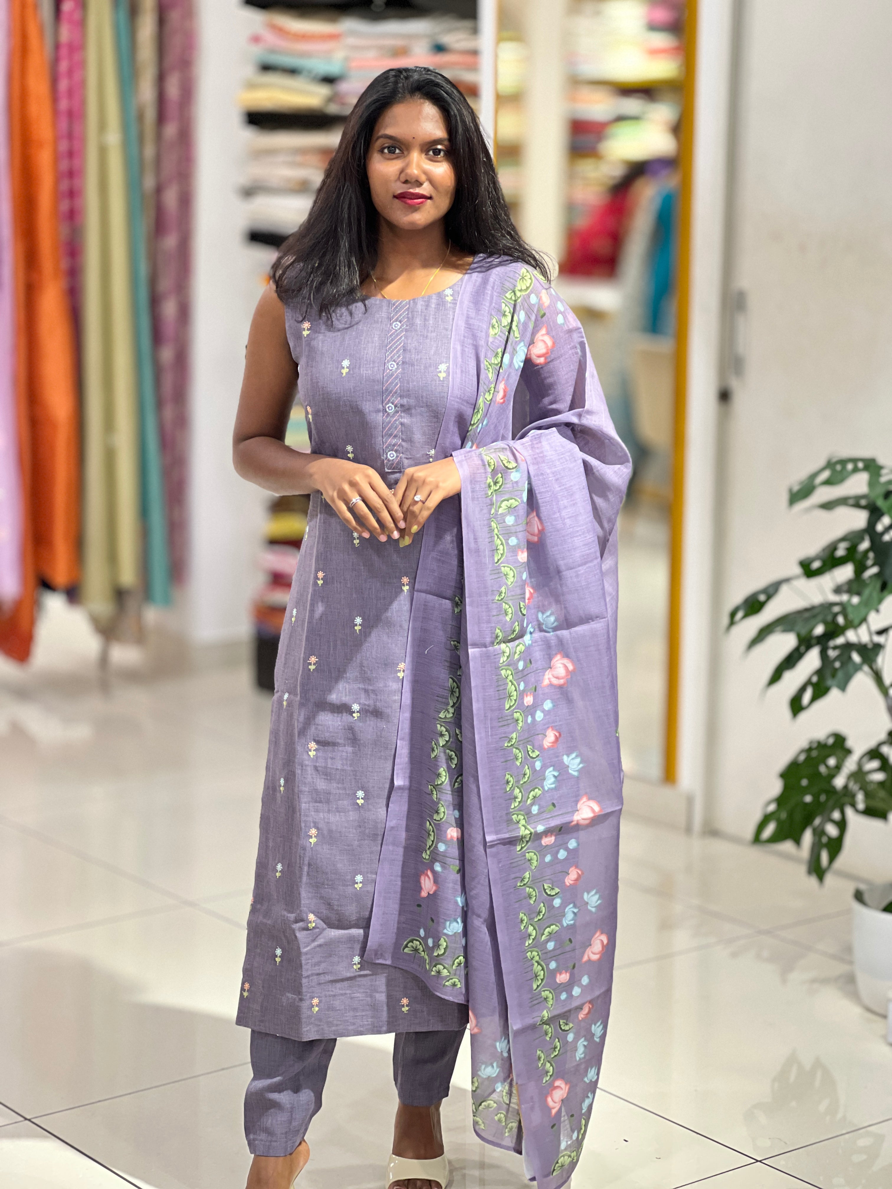 Floral Embroidery Detailed Linen Cotton Kurta Set | NAI150