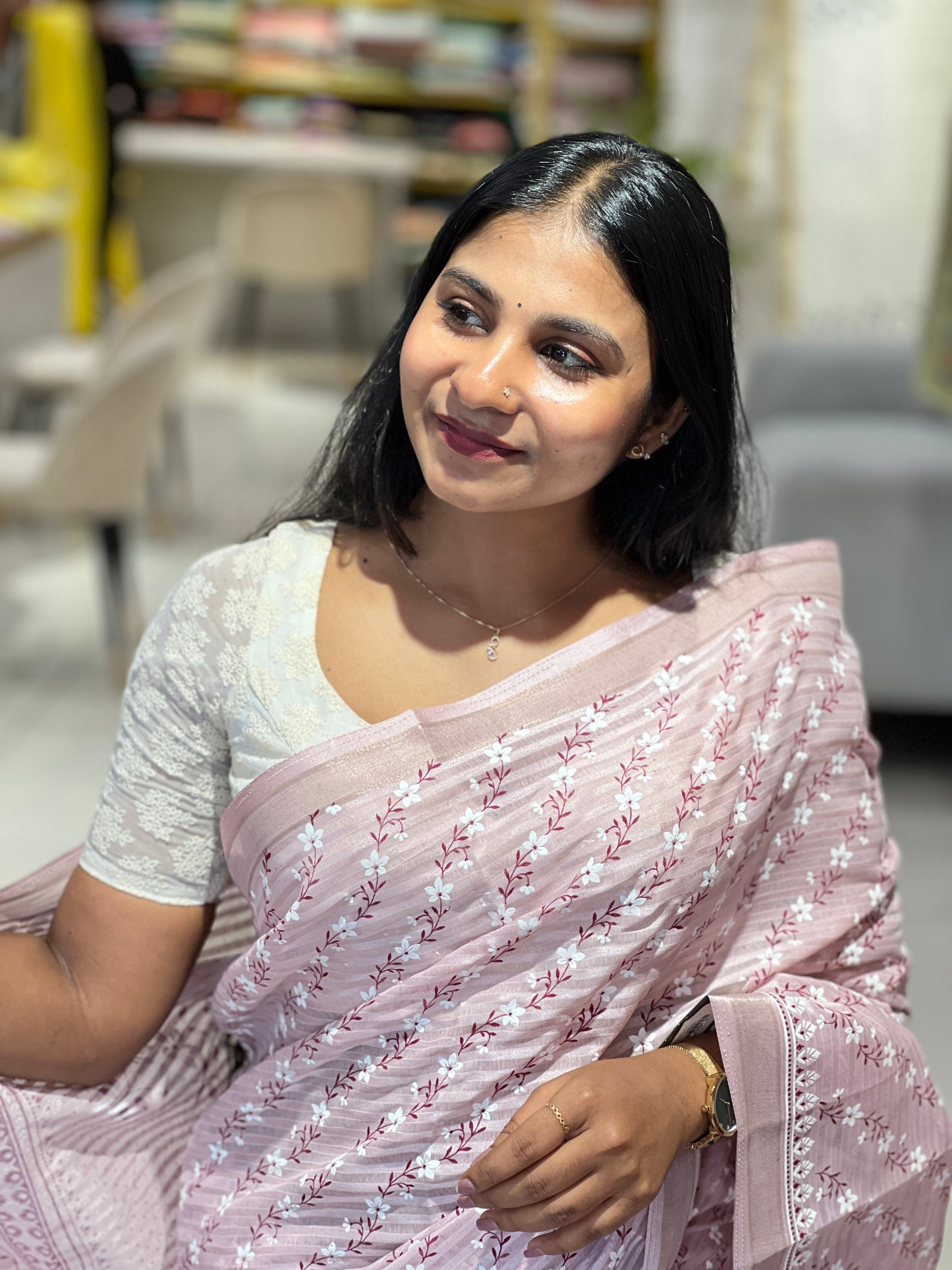 Stripe With Floral Jaal Print Detailed Cotton Saree | VDA209