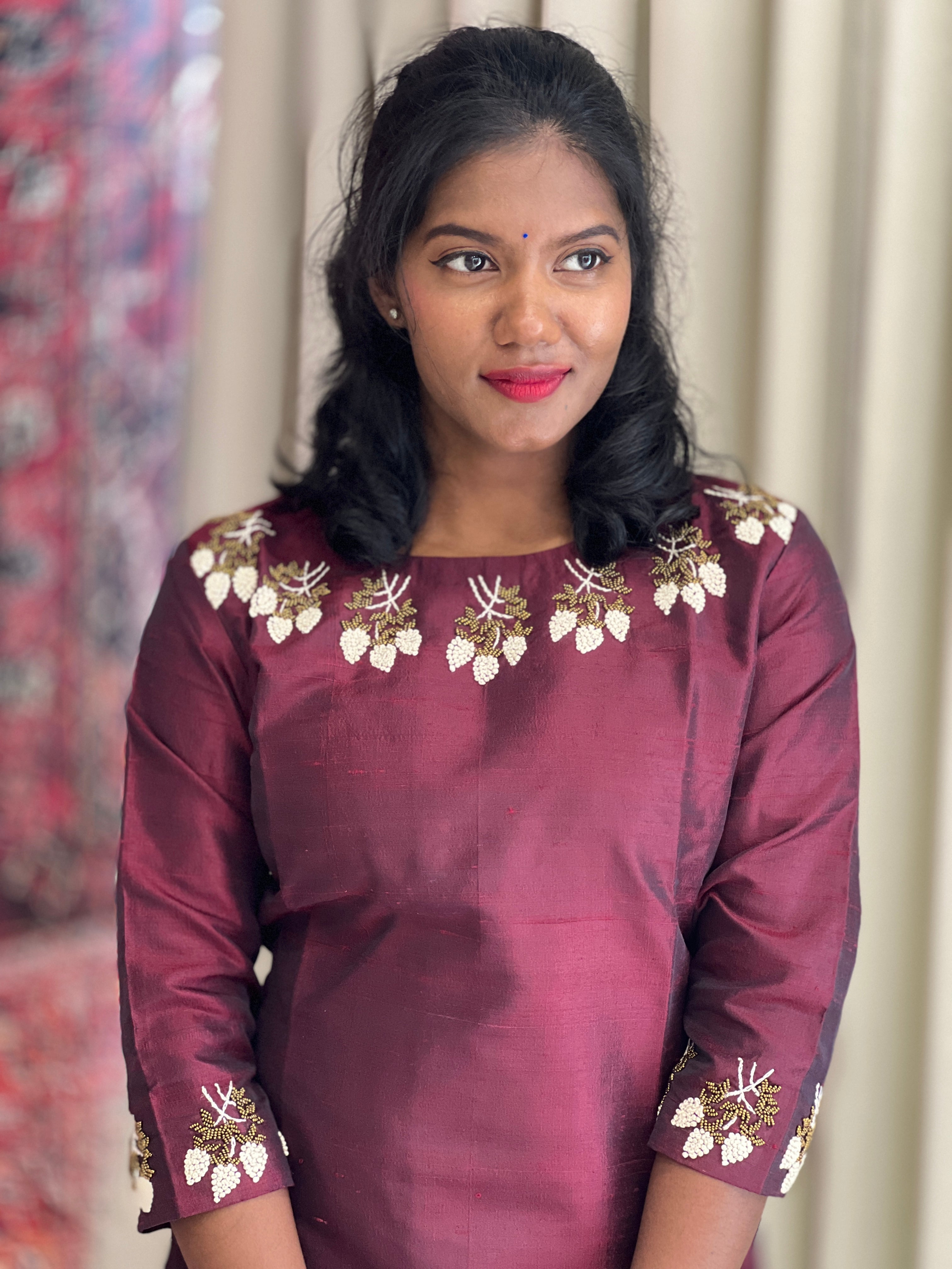 Embroidery And Sequins Detailed Pure Raw Silk Kurta | DNT275