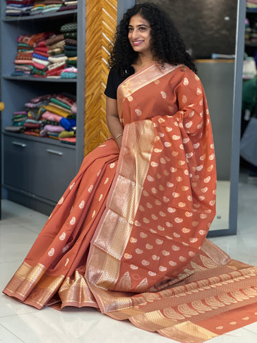 Traditional Floral Motif Cotton Blended Saree | NO145