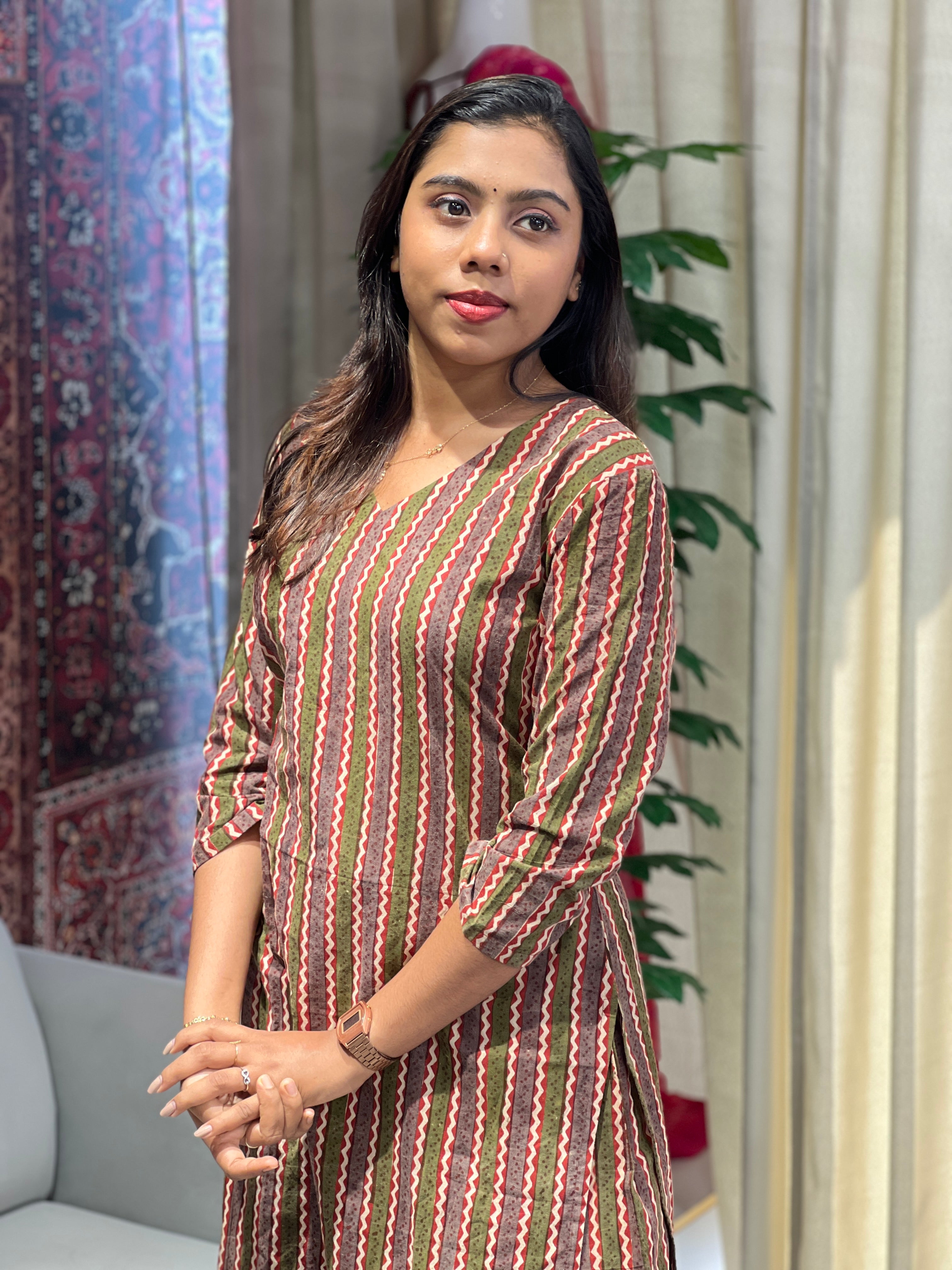 Stripes With Zigzag Pattern Cotton Kurta Set | DNT805