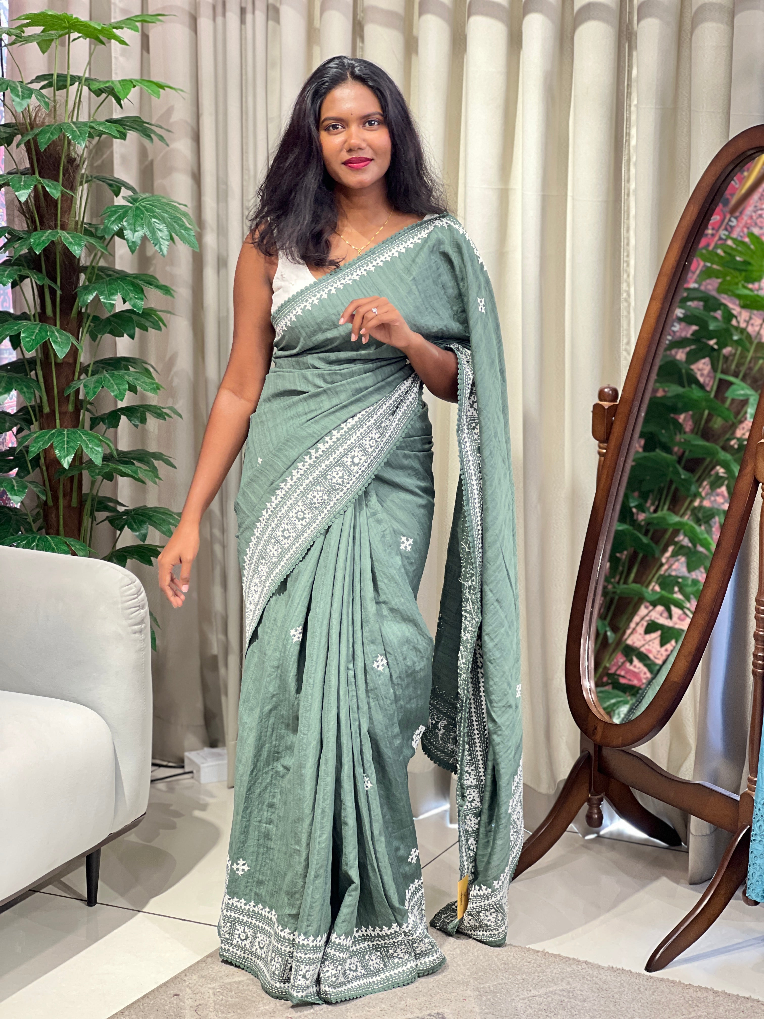 Embroidery Detailed Semi Tussar Saree | BLD2135