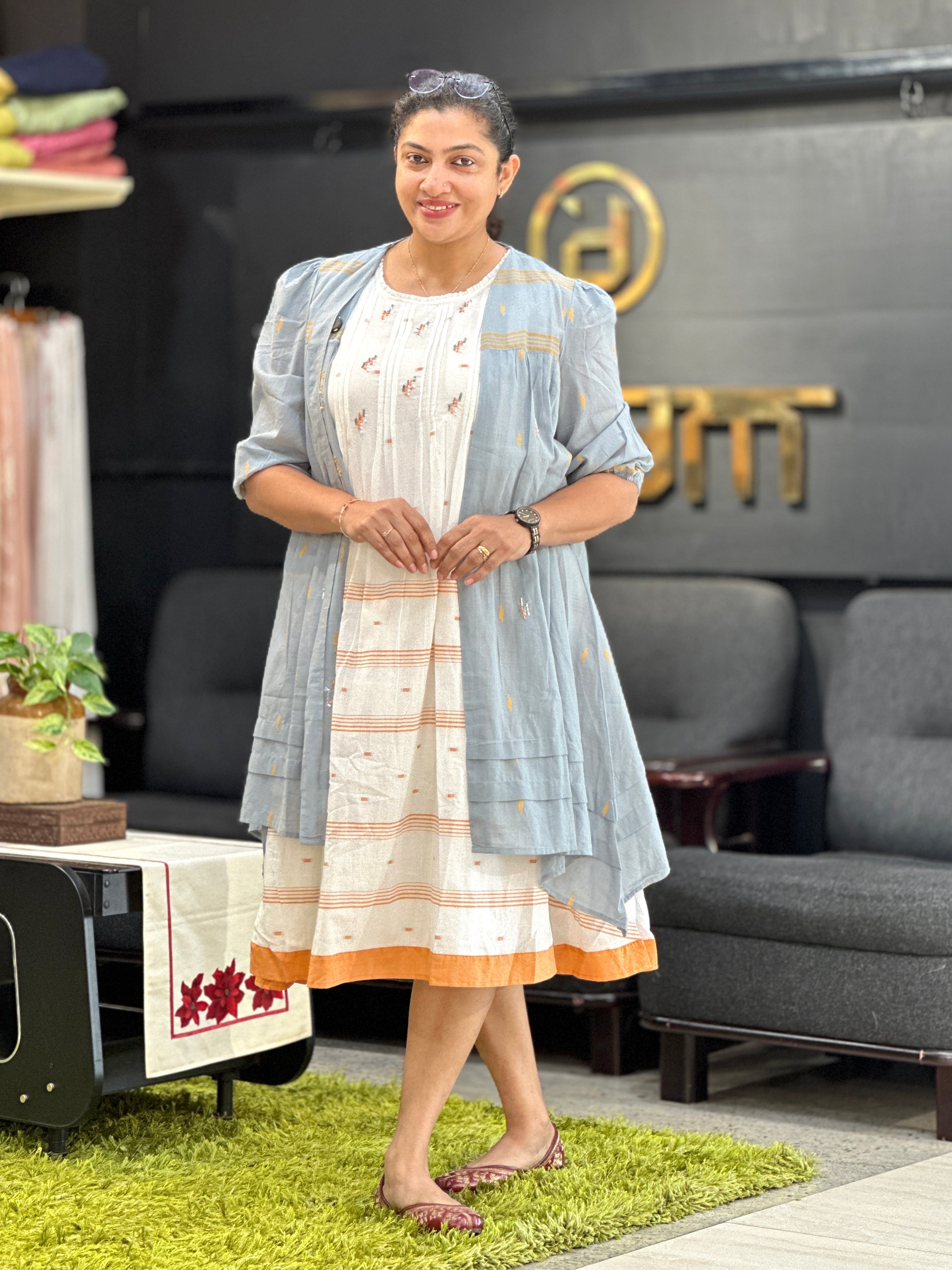 Embroidery Detailed Cotton Kurta | PGI339