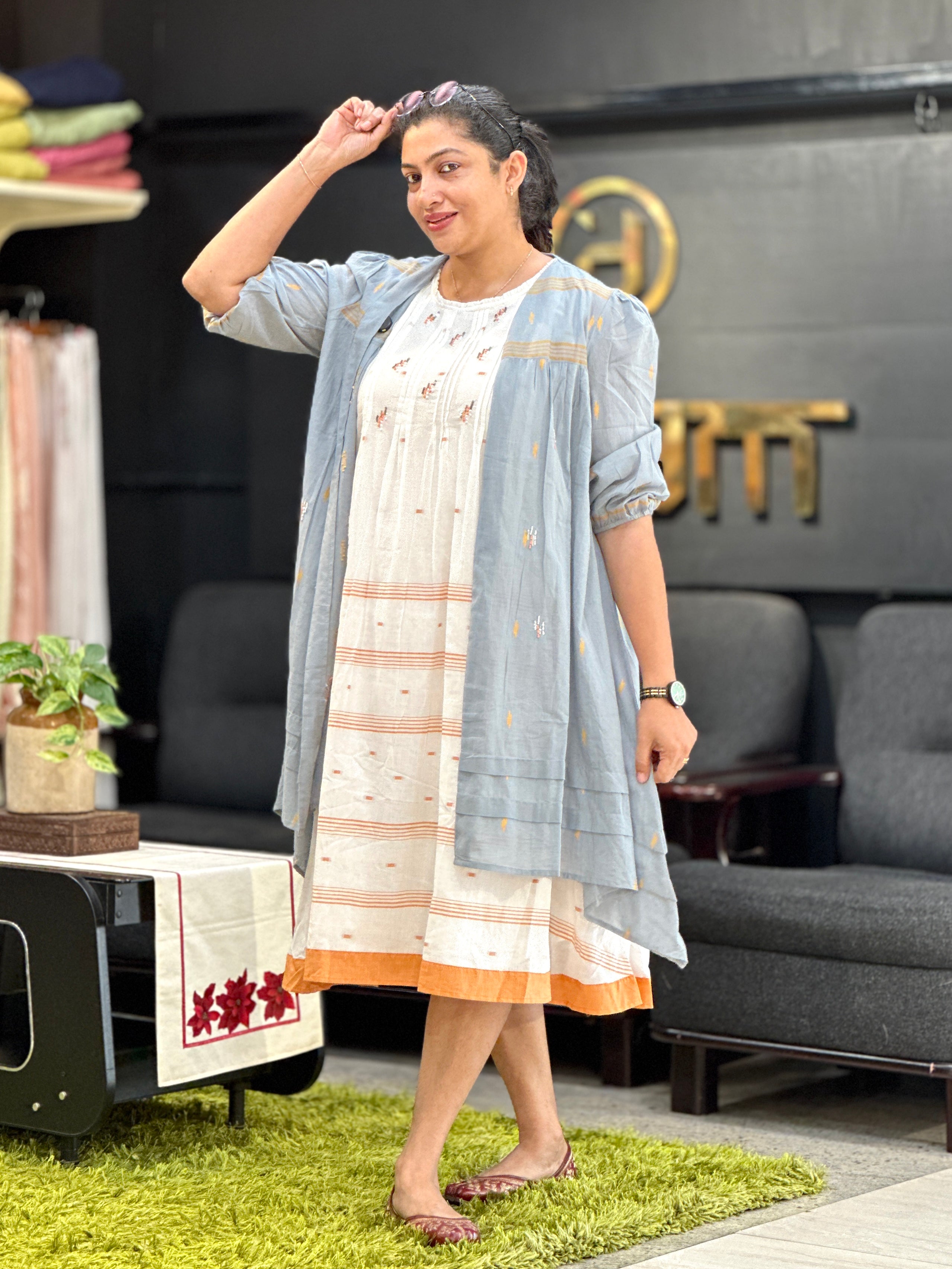 Embroidery Detailed Cotton Kurta | PGI339