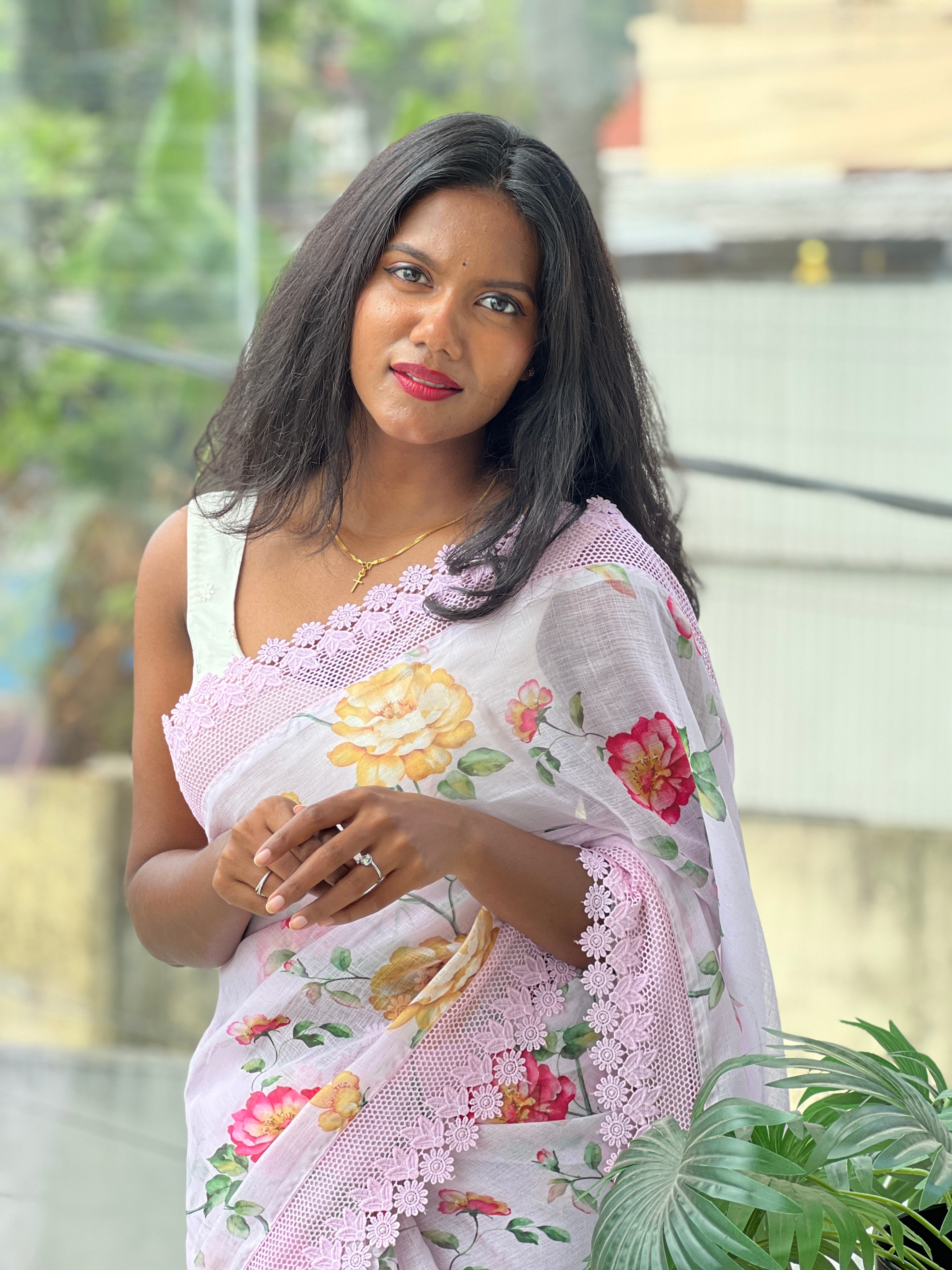 Floral Digital Printed Semi Linen Saree | HT441