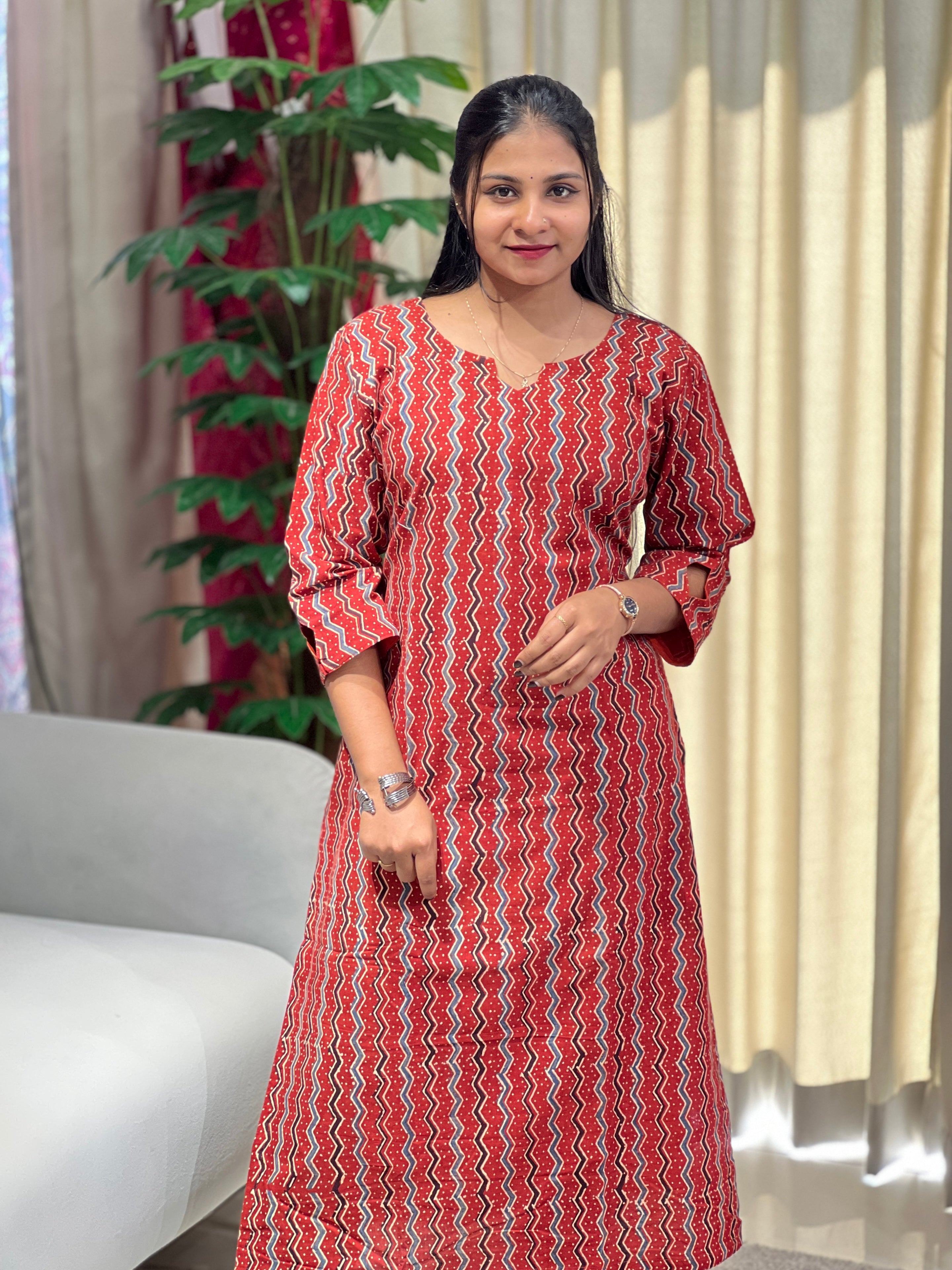 Zigzag With Dotted Pattern Cotton Kurta | RMLA207