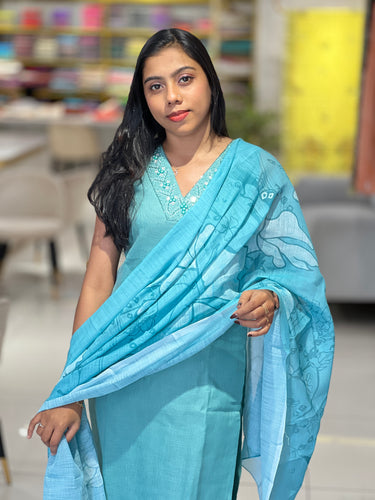 Hand Work Detailed Linen Kurta Set | NAI140