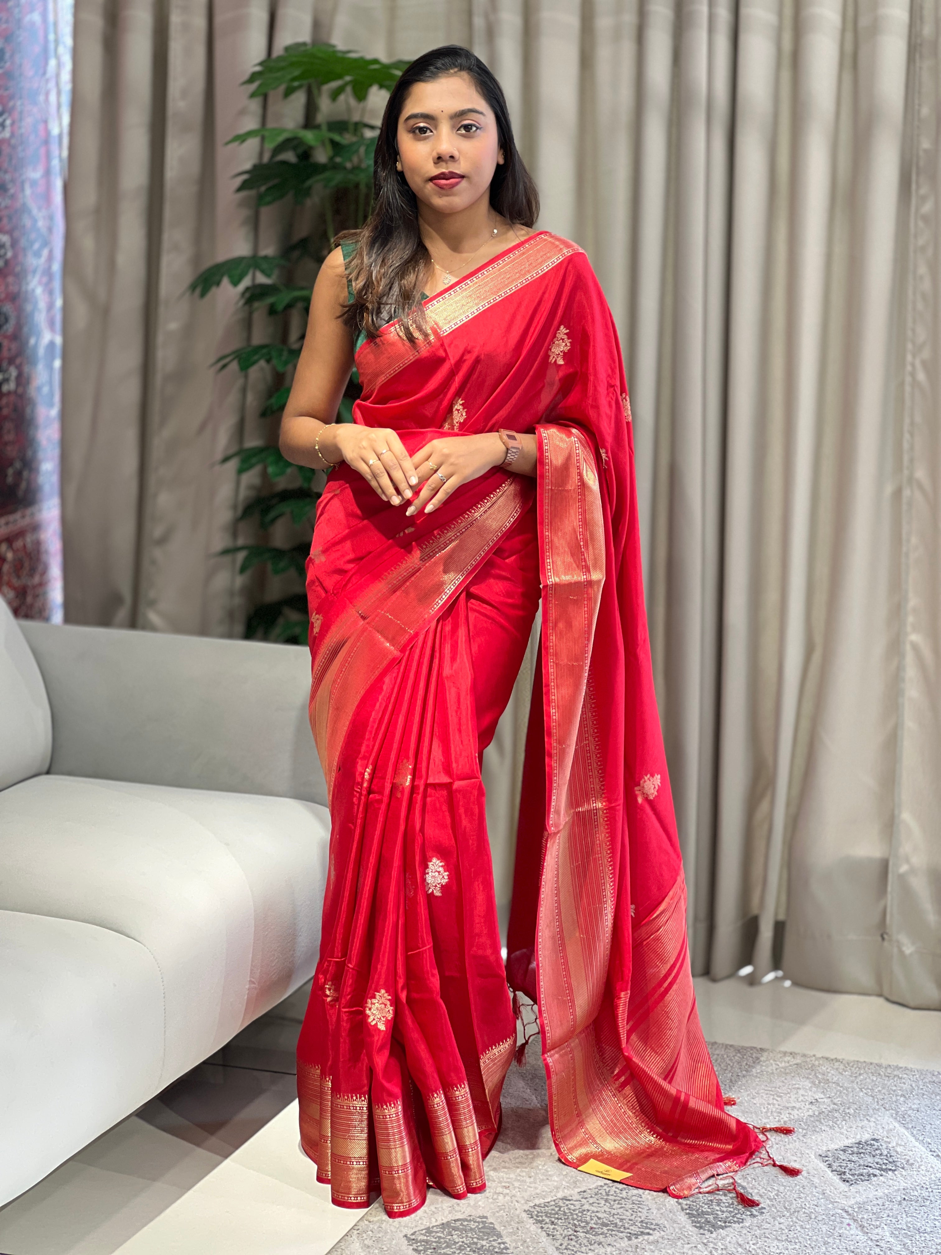 Zari Woven Banarasi Saree | NN418