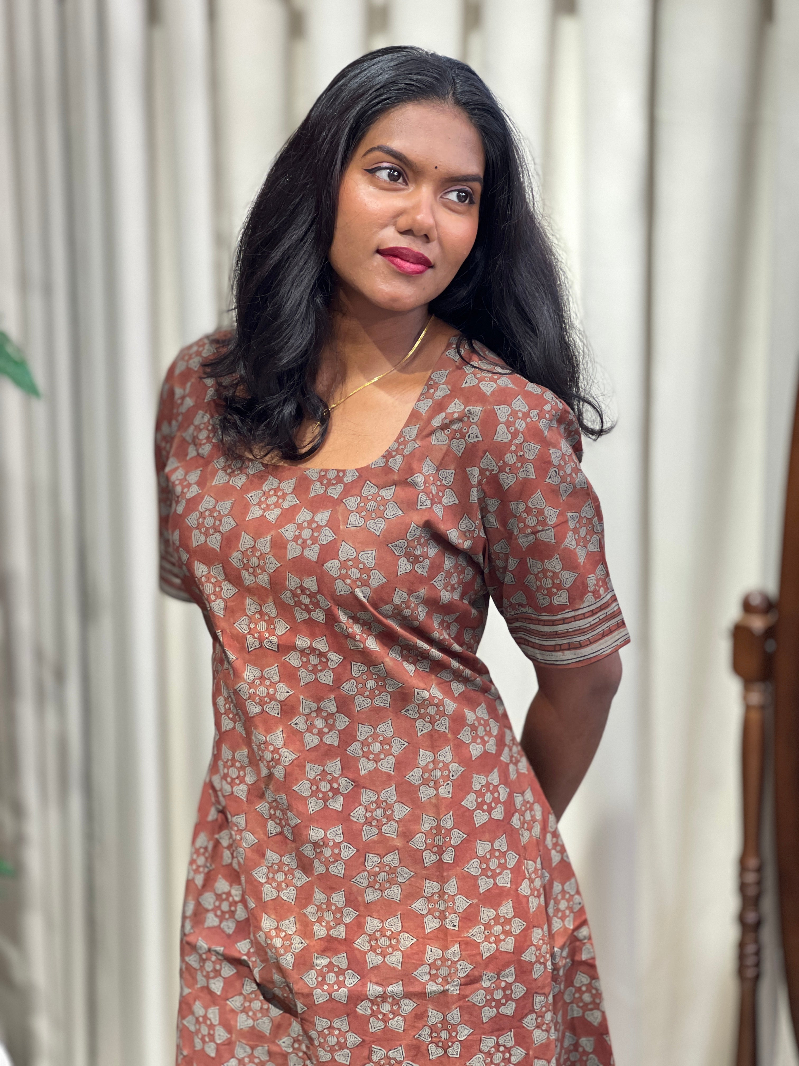 Floral Printed Cotton Kurta | DNT1135