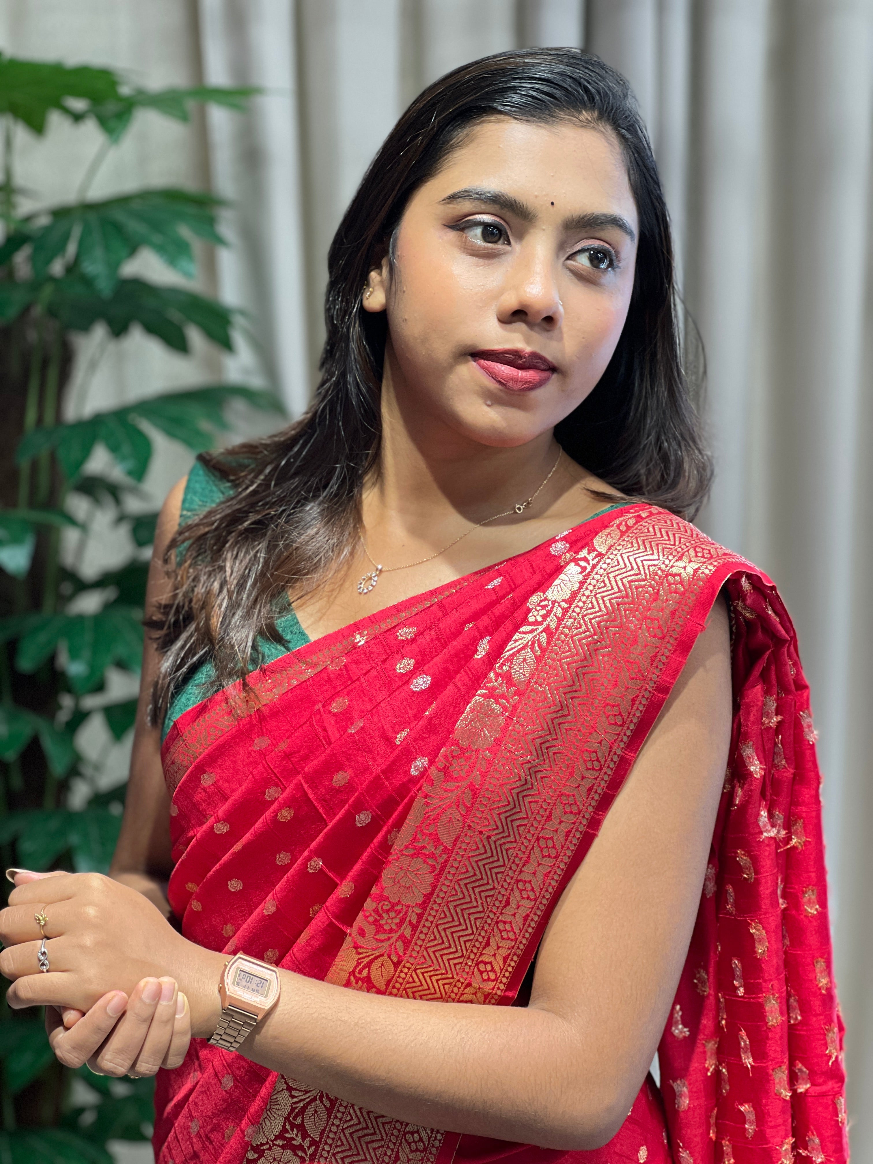 Golden Zari Woven Banarasi Saree | NN419