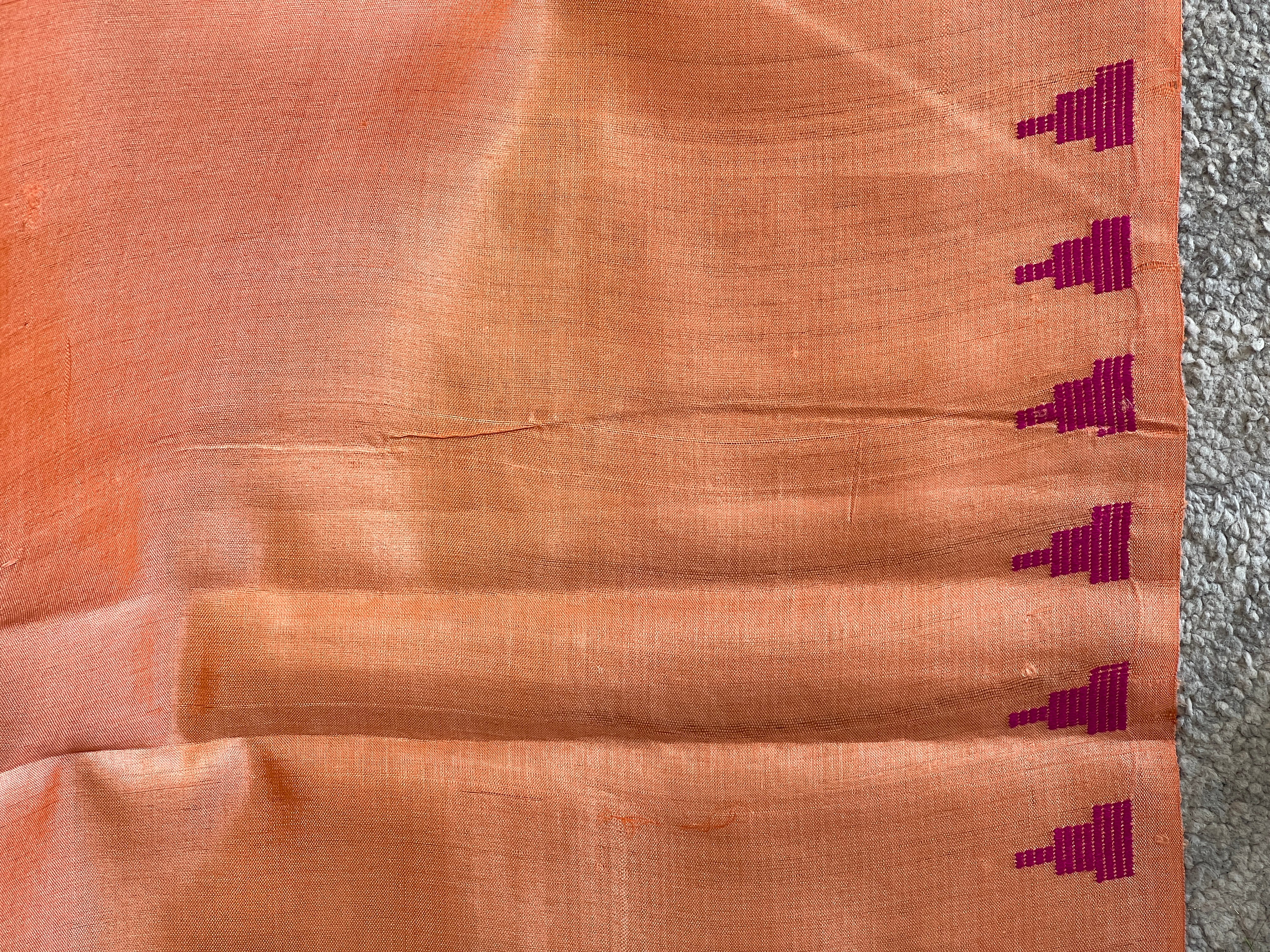 Weaving Patterned Tussar Saree | HS588