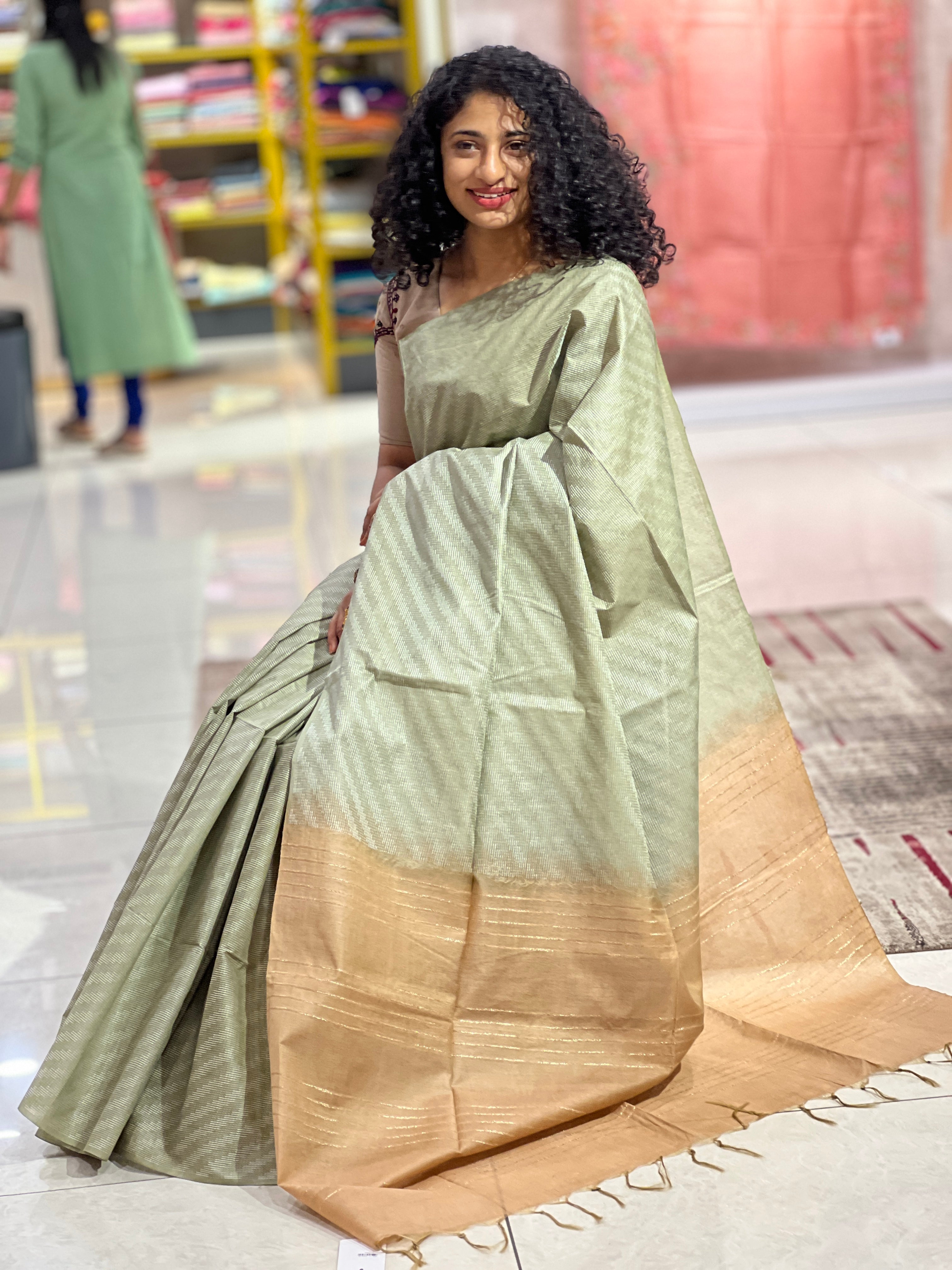 Kantha Weaving Tussar Finish Saree | DLS252