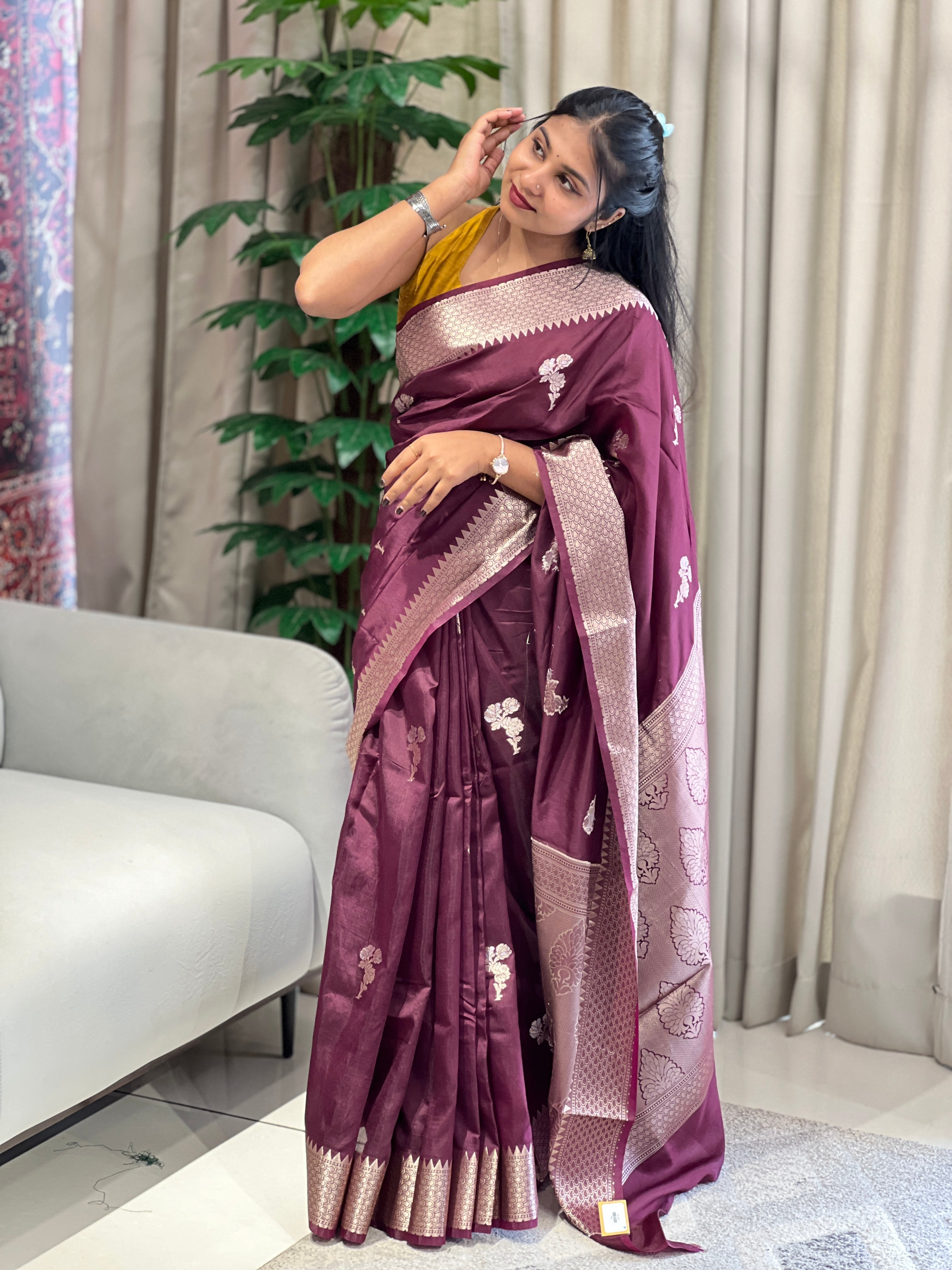 Zari Woven Banarasi Saree | NN422