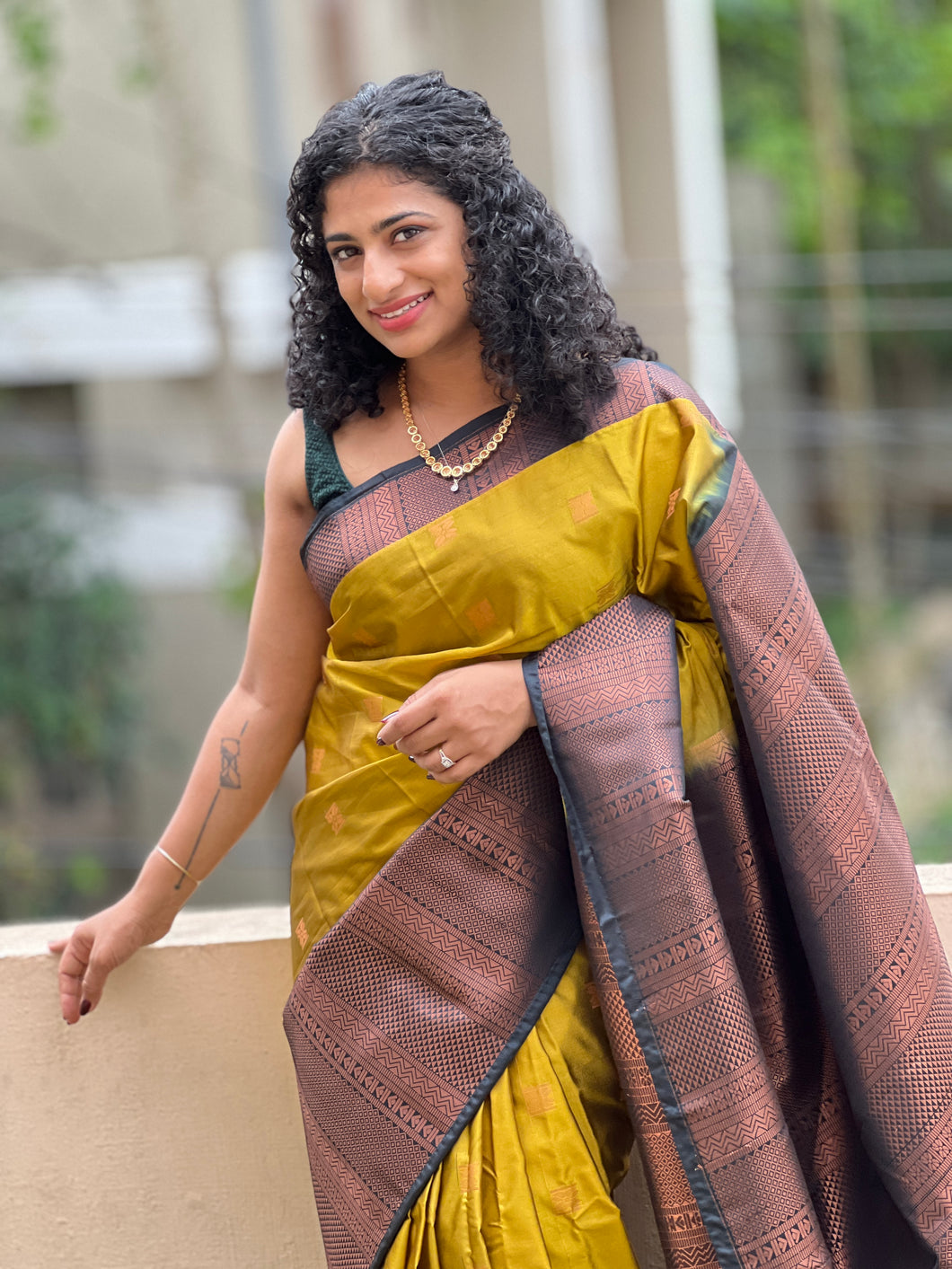 Zari Weaving Semi Silk Saree | TR137