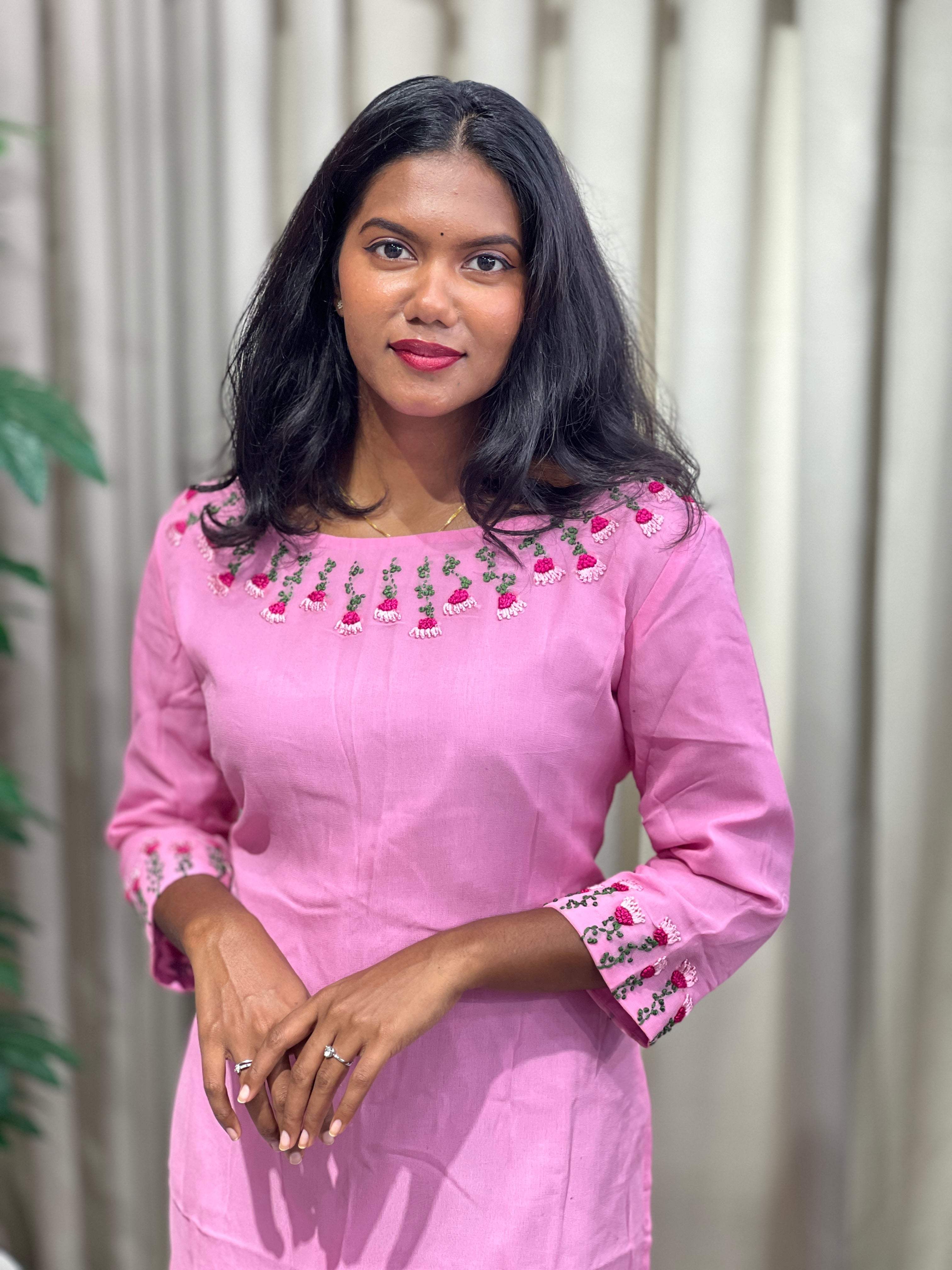 Floral Embroidered Georgette Kurta | DNT1134