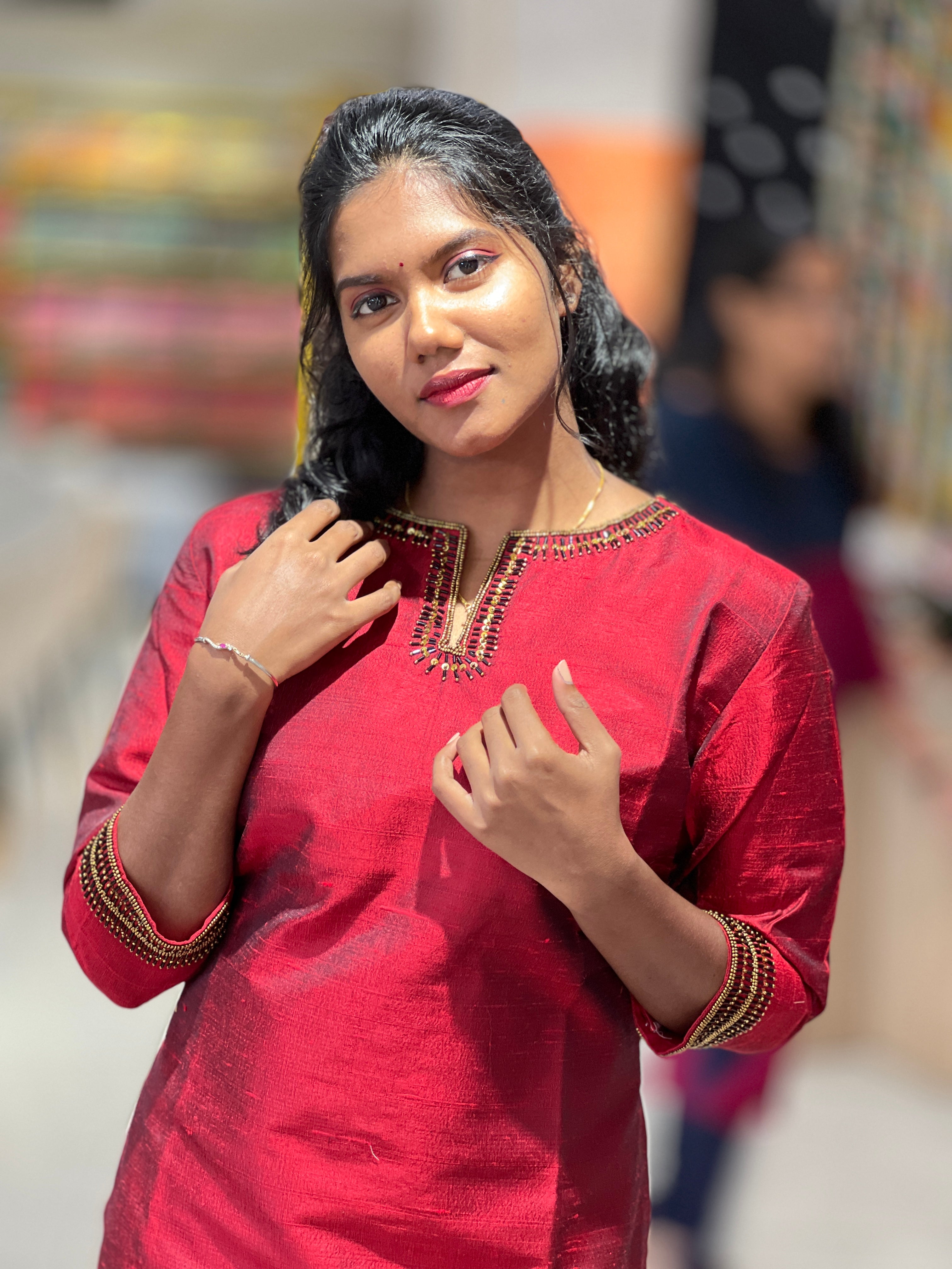 Hand Work Slub Silk Kurta | DNT504