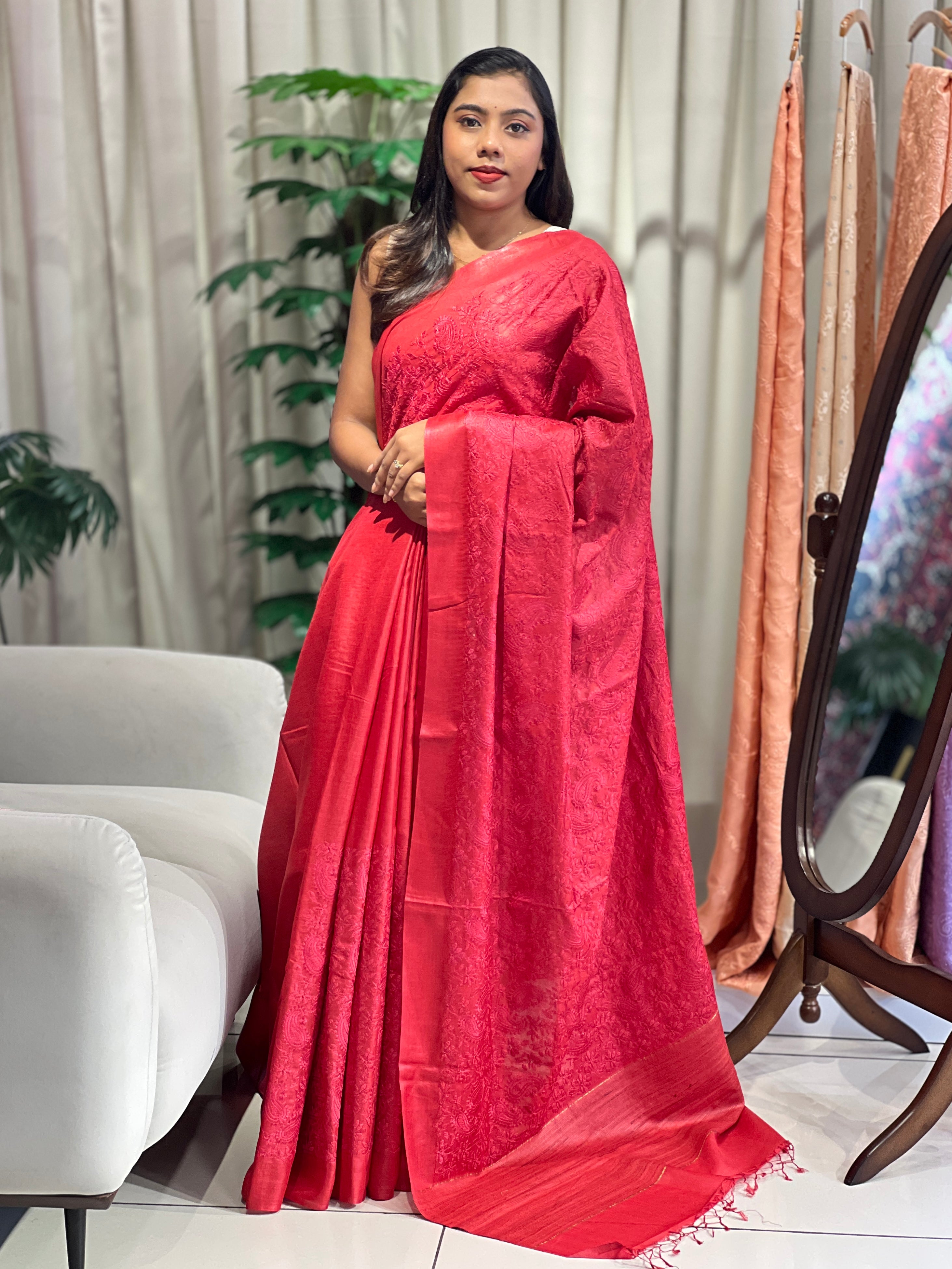 Paisley Embroidered Noil Tussar Saree | HS1407