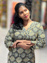 Ajrak inspired Printed Cotton Kurta | DNT474