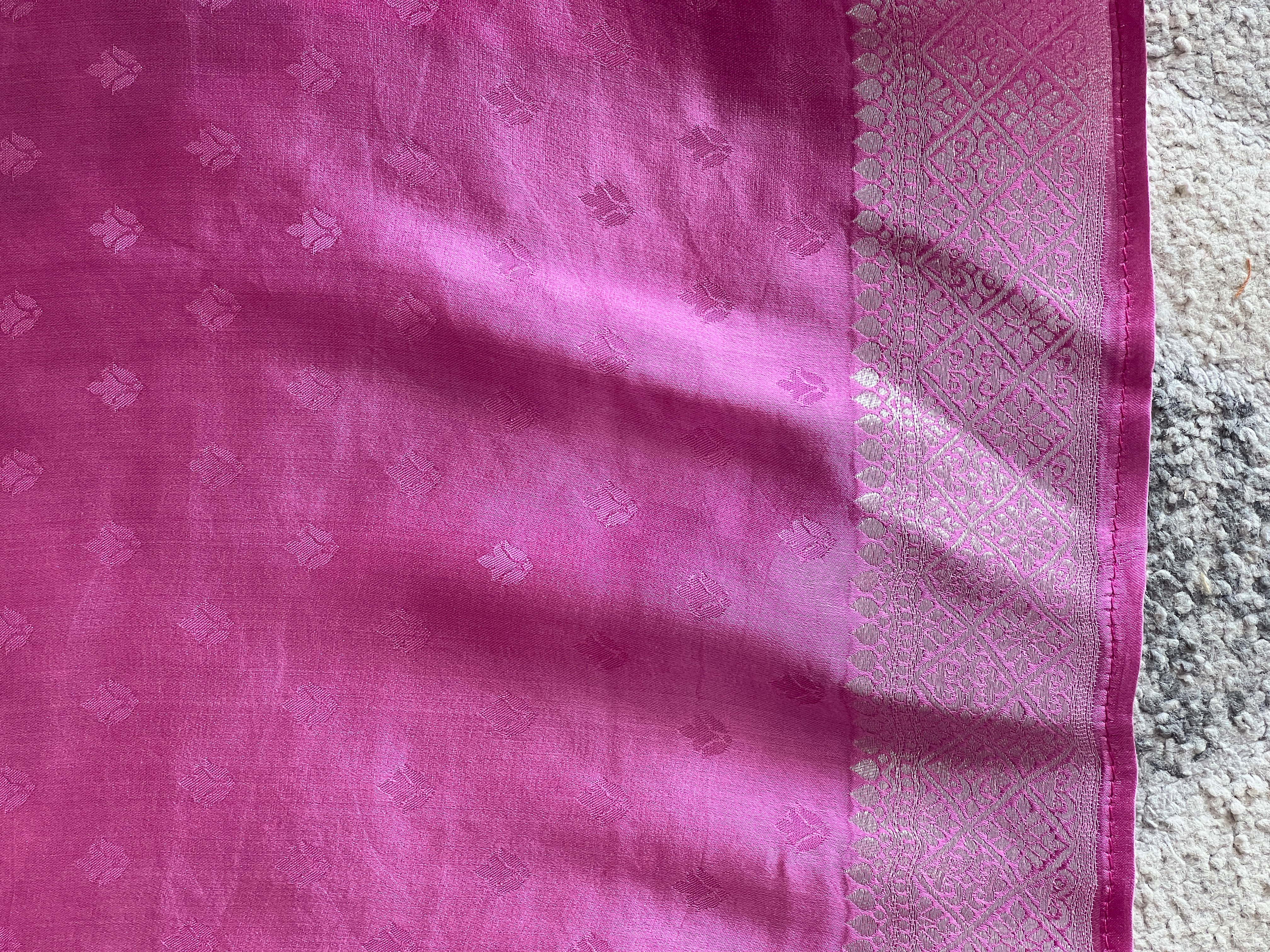 Banarasi Weaving Pattern Kathan Silk Saree | DVS166