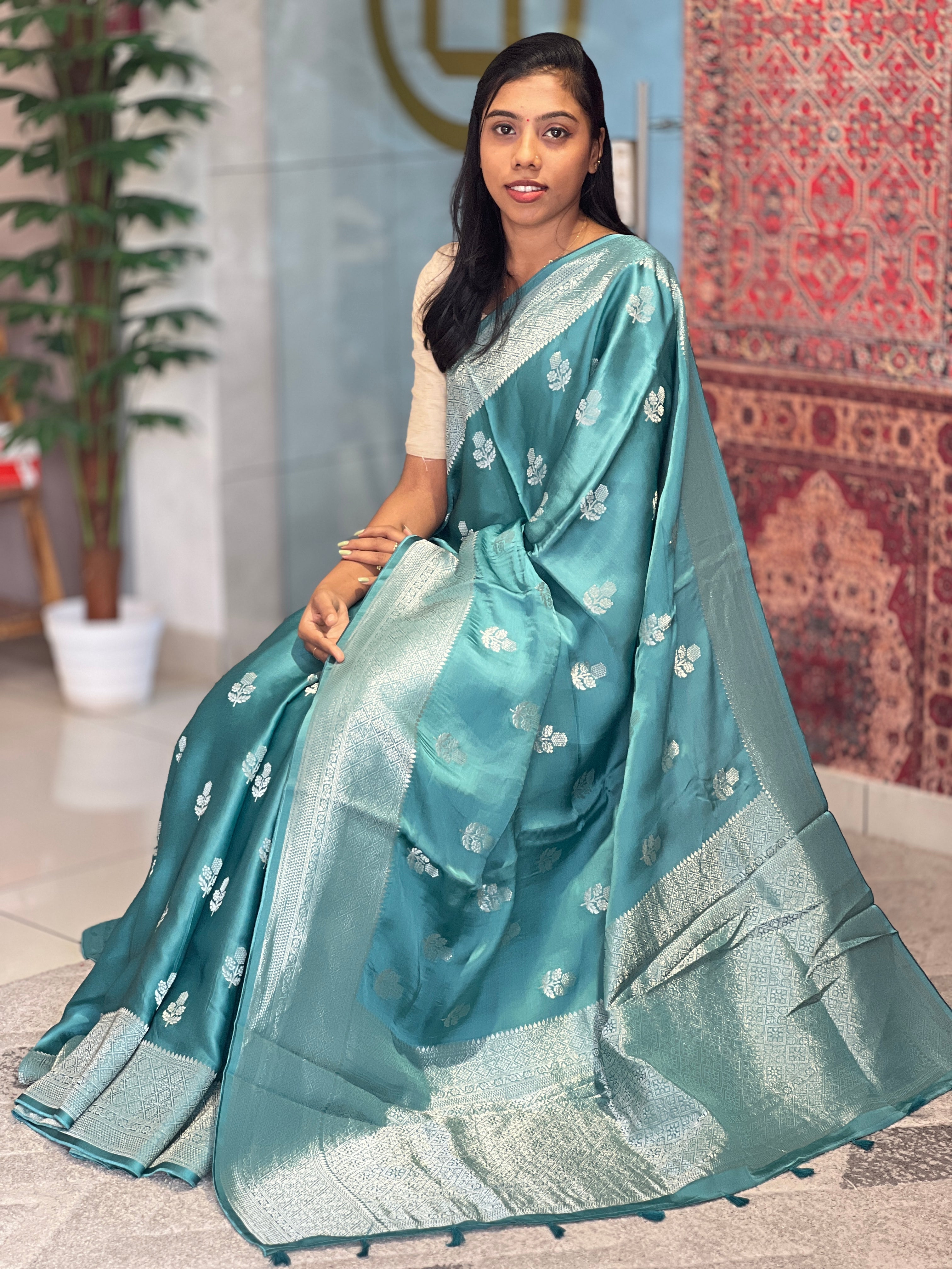 Banarasi Weaving Pattern Kathan Silk Saree | DVS167
