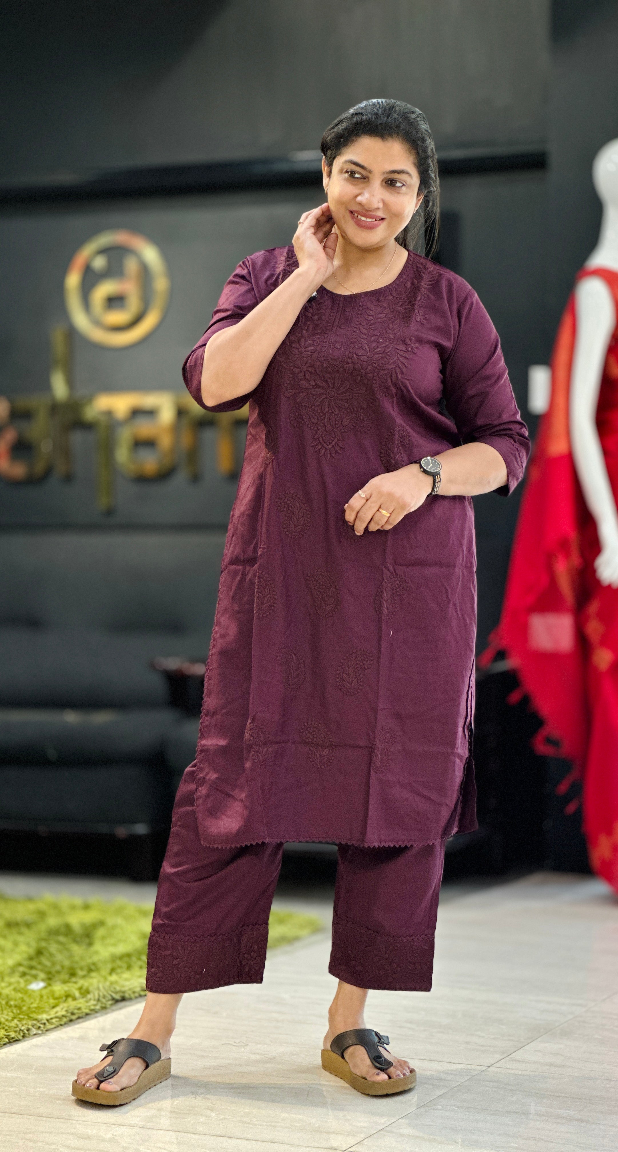 Computerized Lucknowi Embroidery Detailed Cotton Kurta Set | YV126