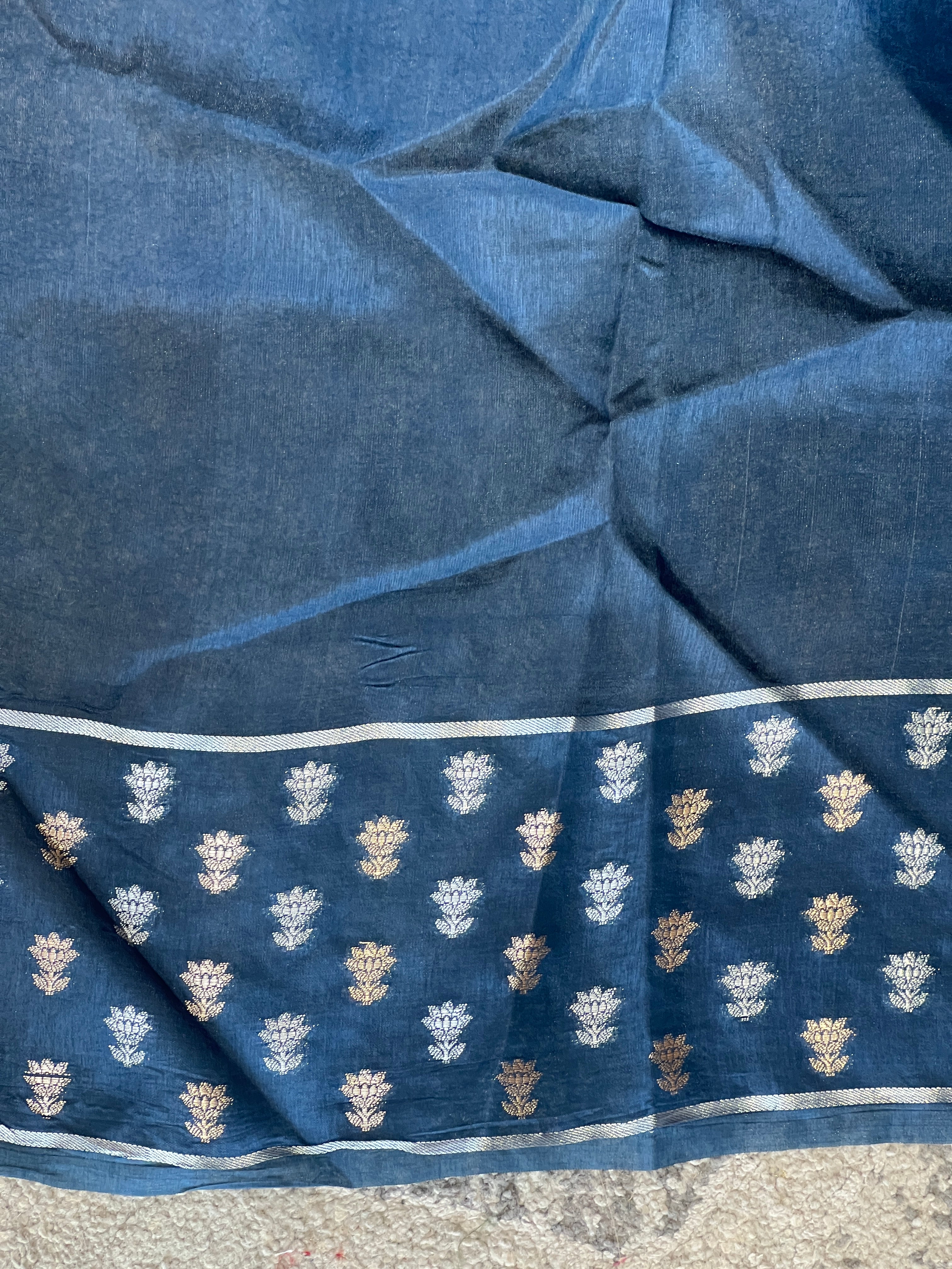 Banarasi Weaving Pattern Semi Silk Saree | NN273