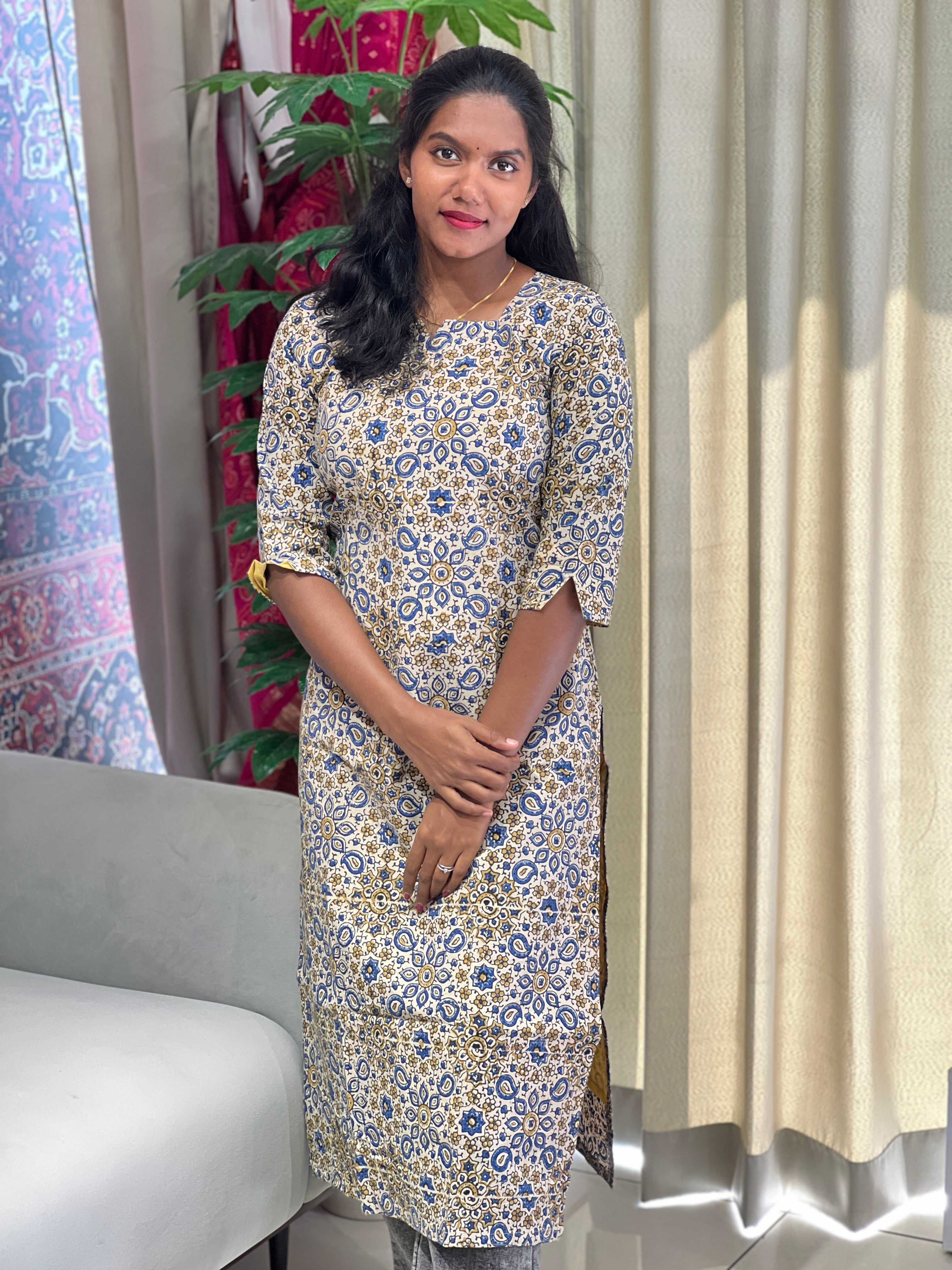 Floral Printed Cotton Kurta | RMLA223