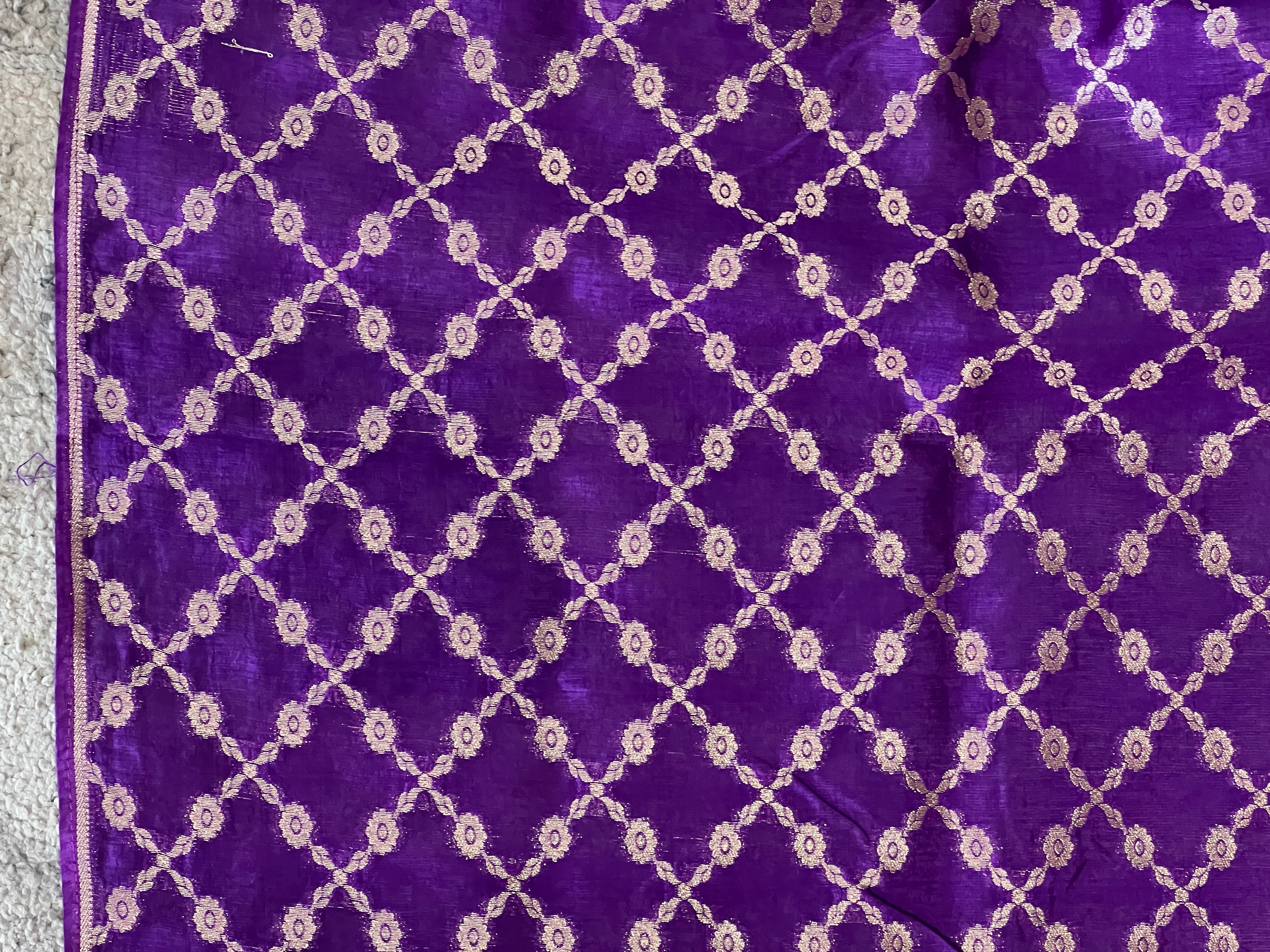 Banarasi Weaving Semi Silk Saree | NN275