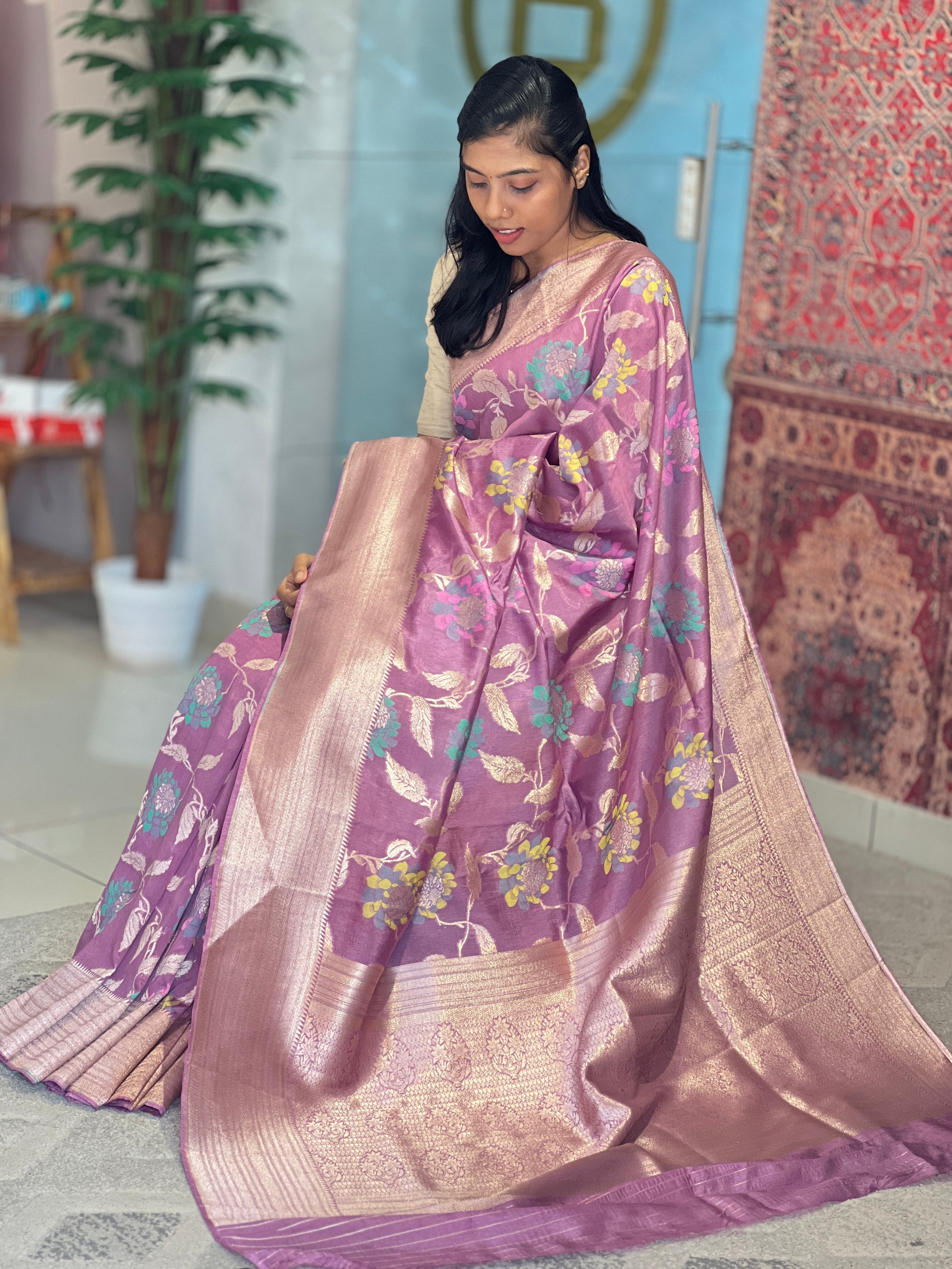 Banarasi Weaving Semi Silk Saree | NN274