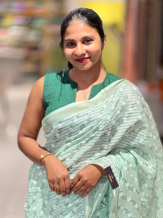 Stripe With Floral Jaal Print Detailed Cotton Saree | VDA208