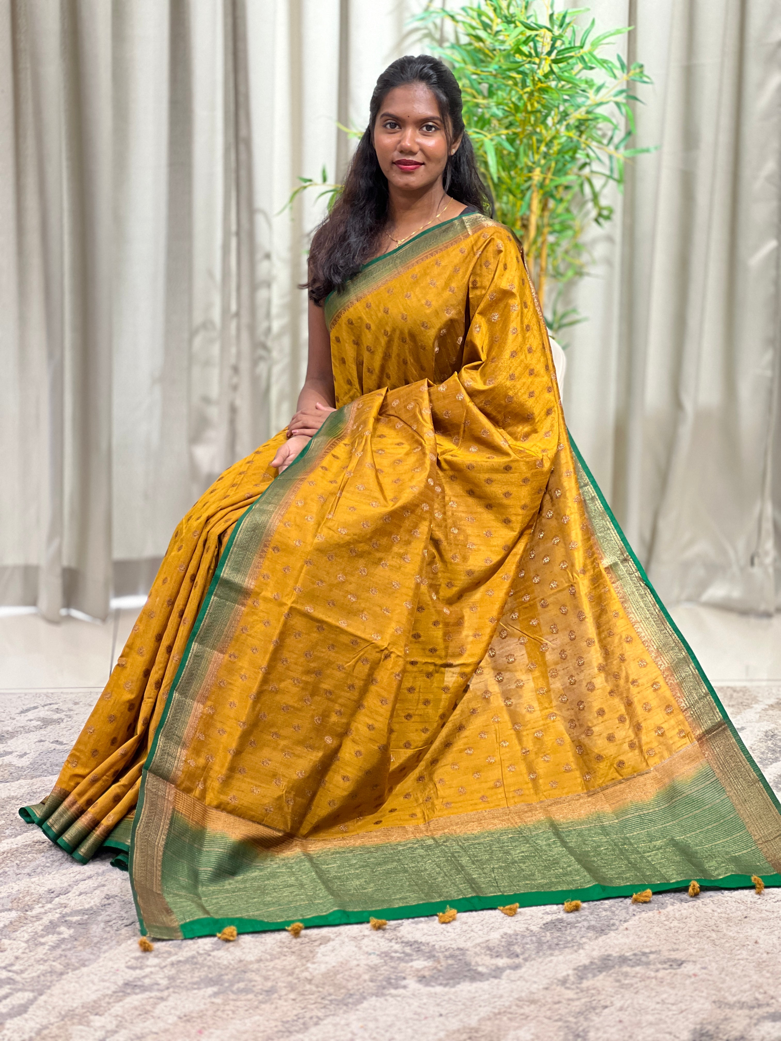 Buta Woven Semi Tussar Saree | YNG1522