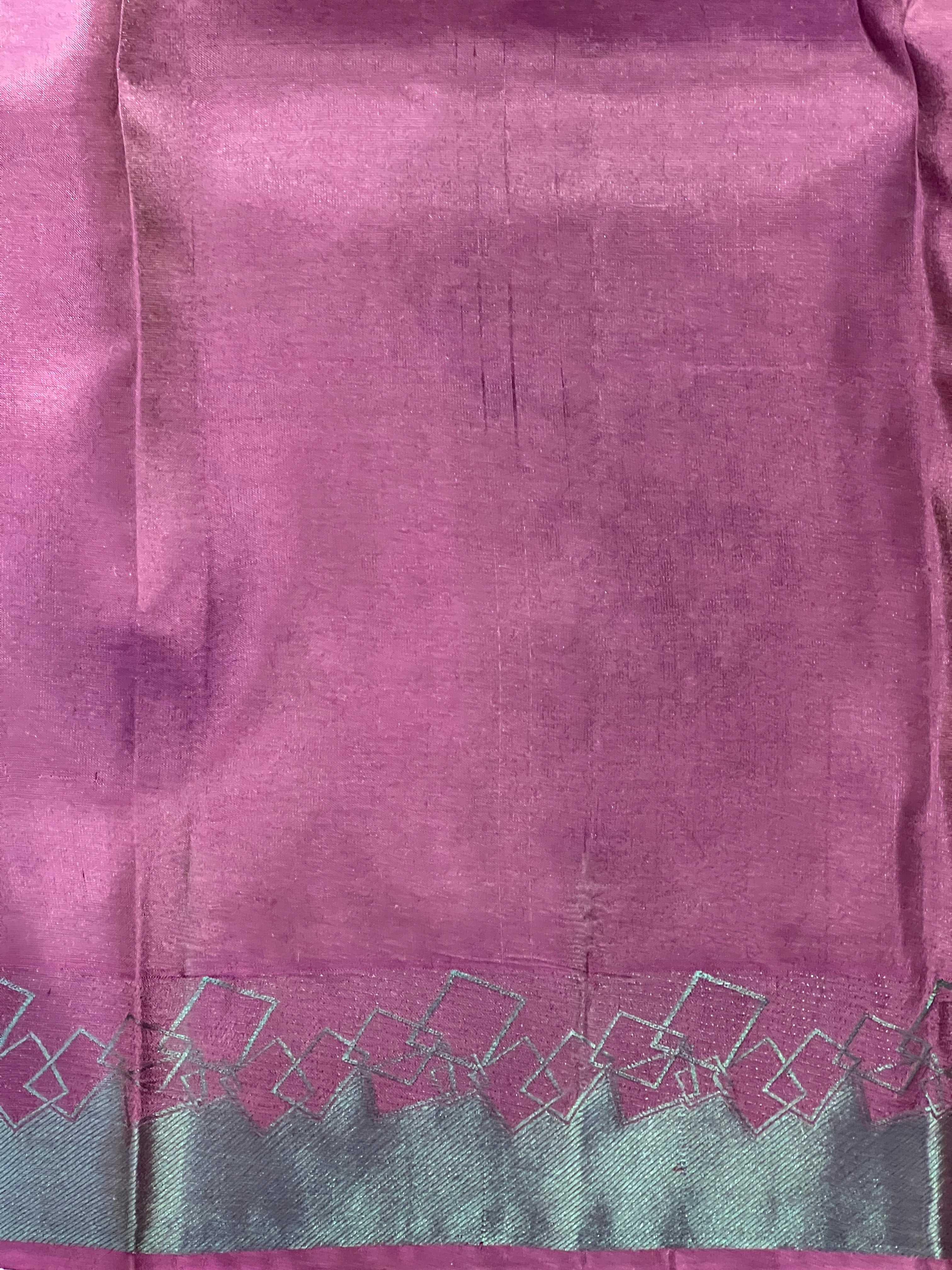 Geometric Pattern Soft Silk Saree | RTD154