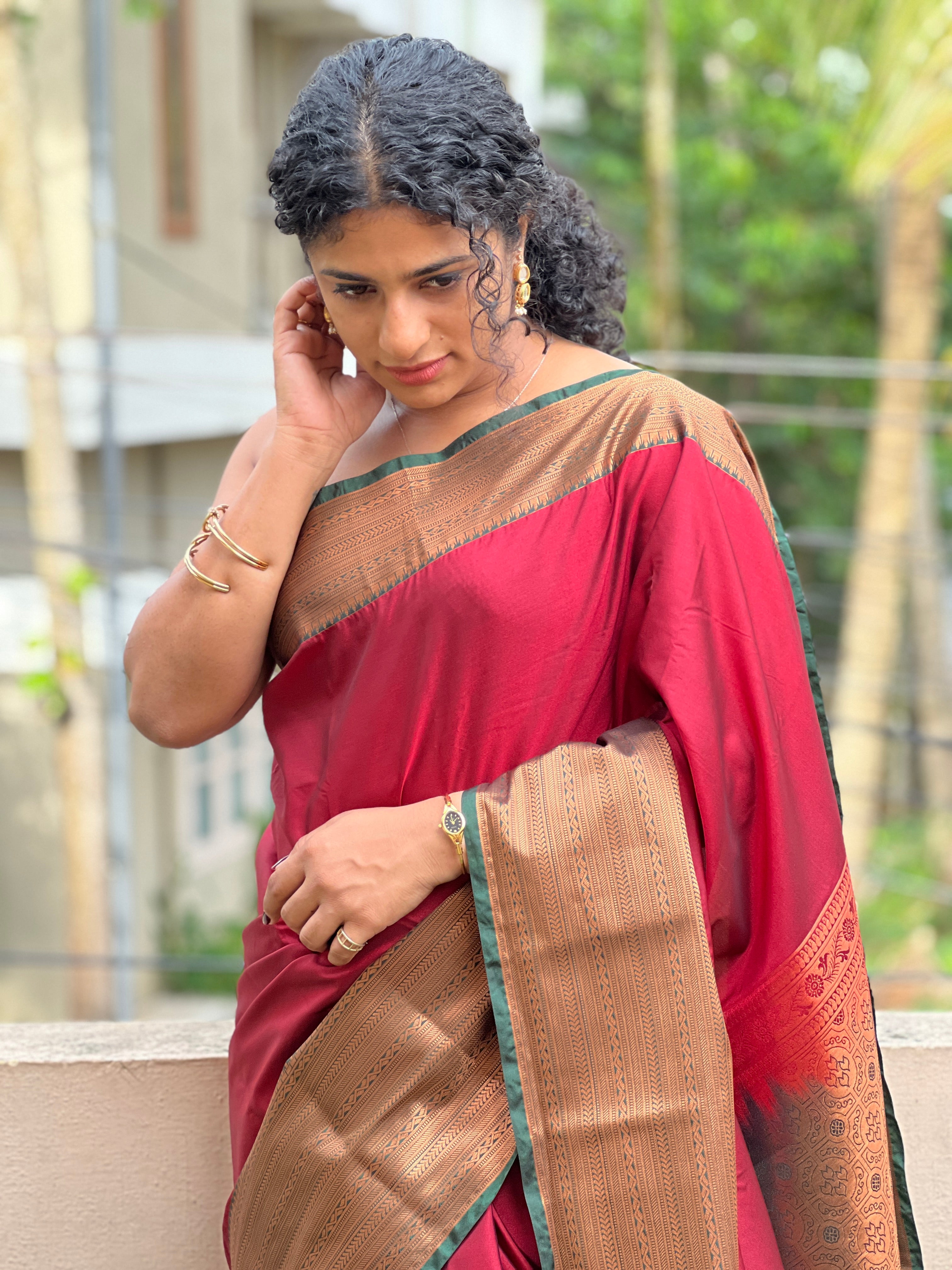 Antique Zari Weaving Border Semi Silk Saree | SKT131