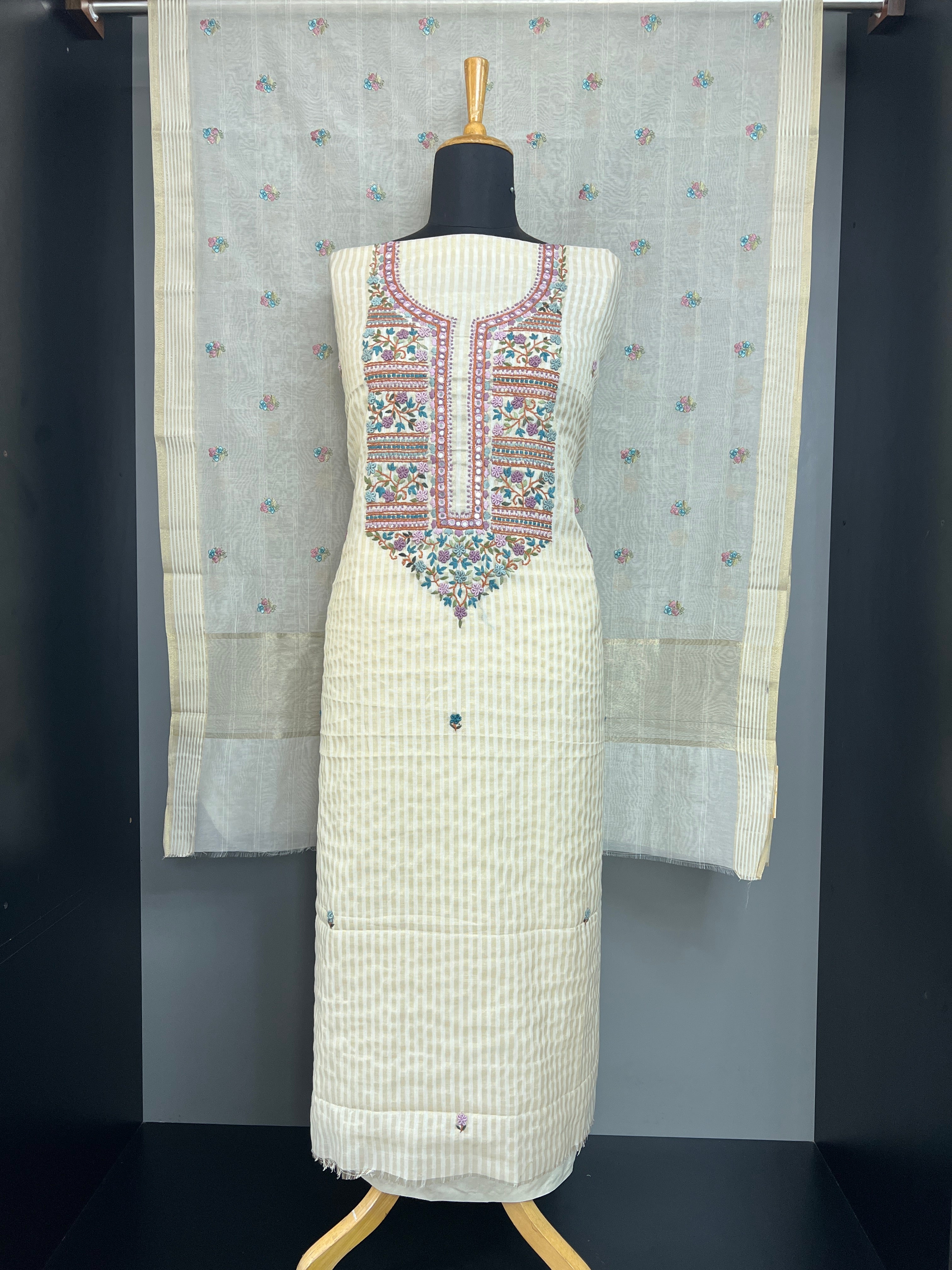 Hand Work Highlighting Chanderi Salwar Set | MM492