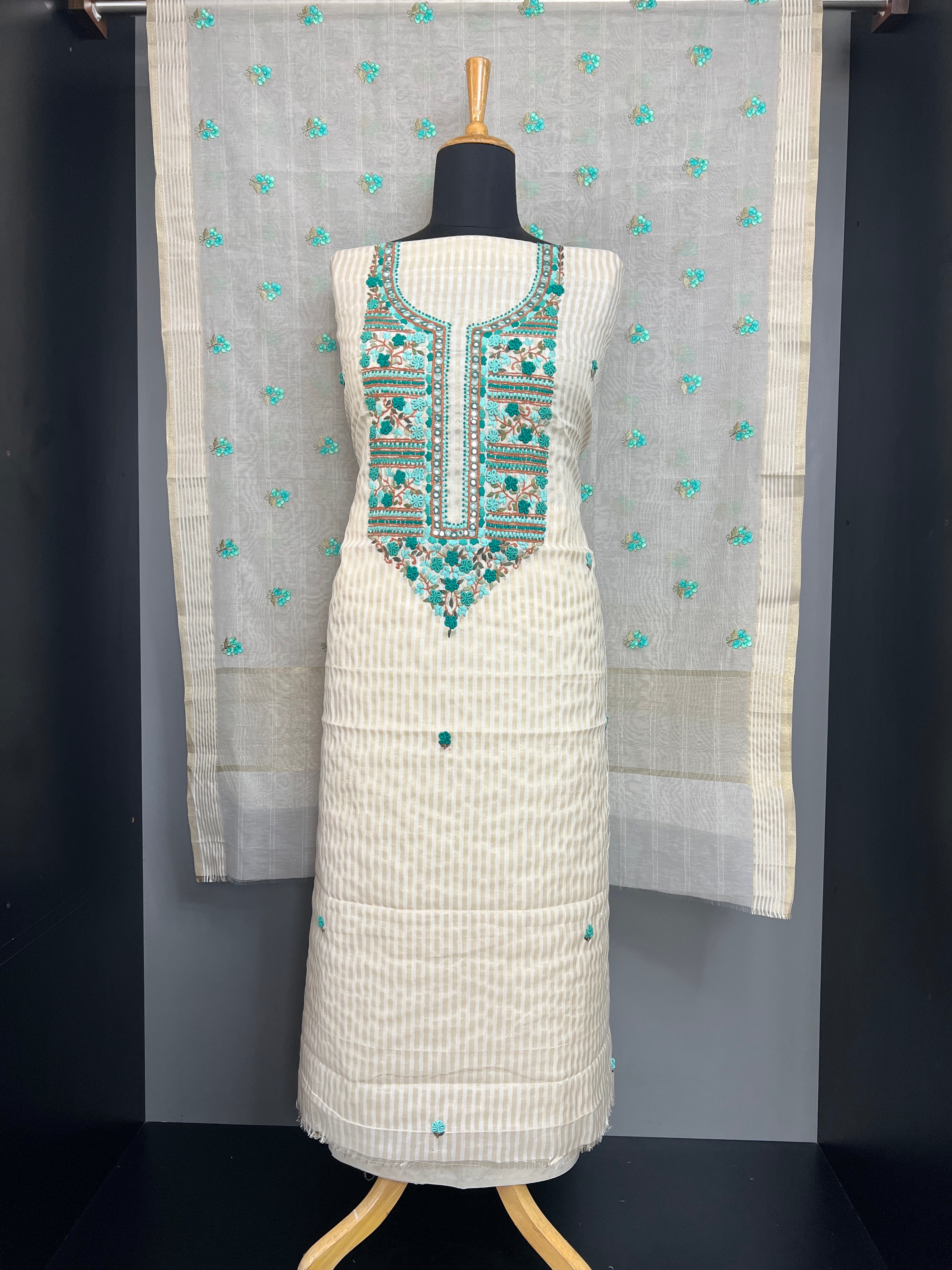 Hand Work Highlighting Chanderi Salwar Set | MM493